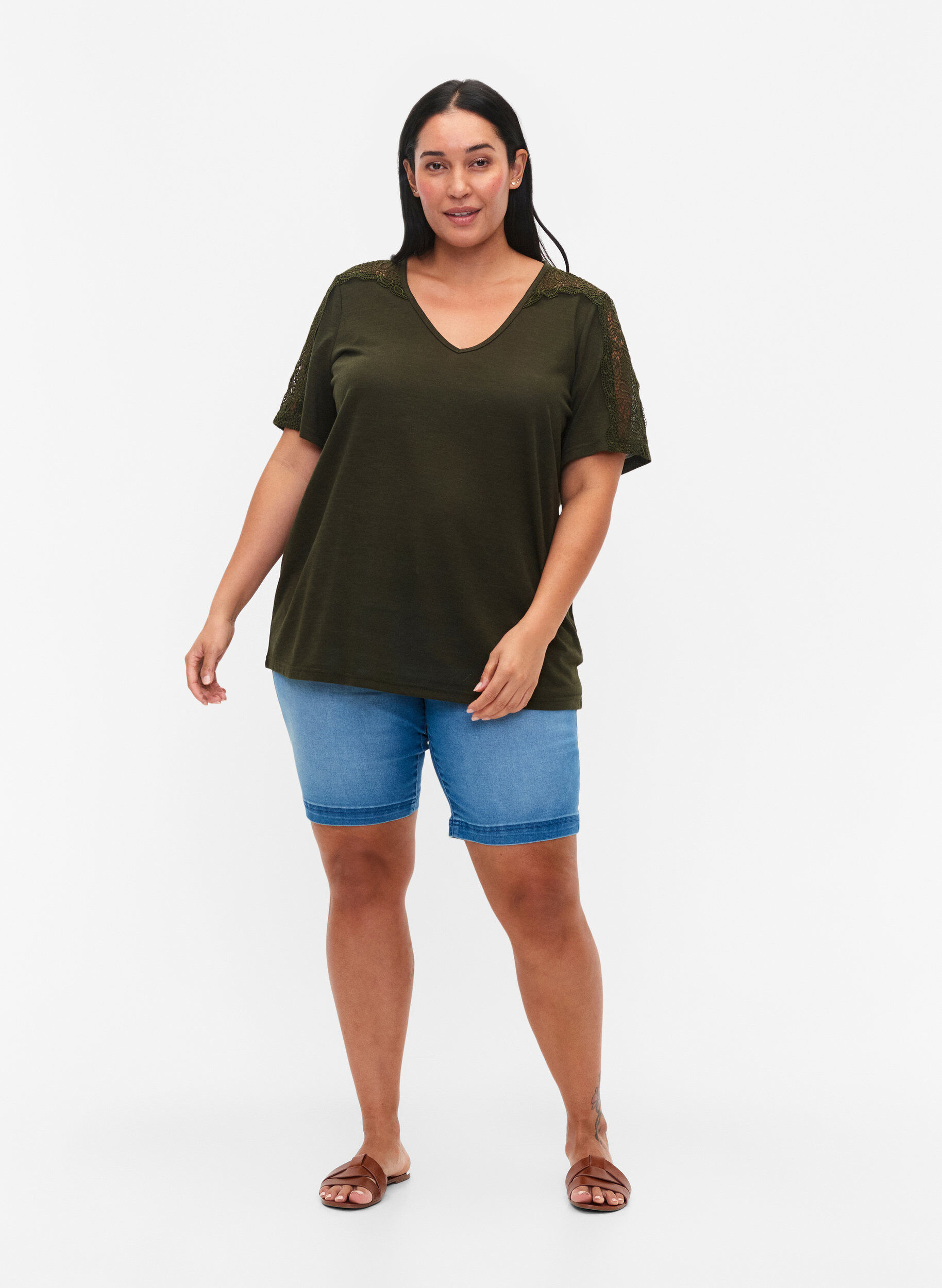 Zizzi Blouse met korte mouwen, kant en v-hals, Forest Night, Model image number 2