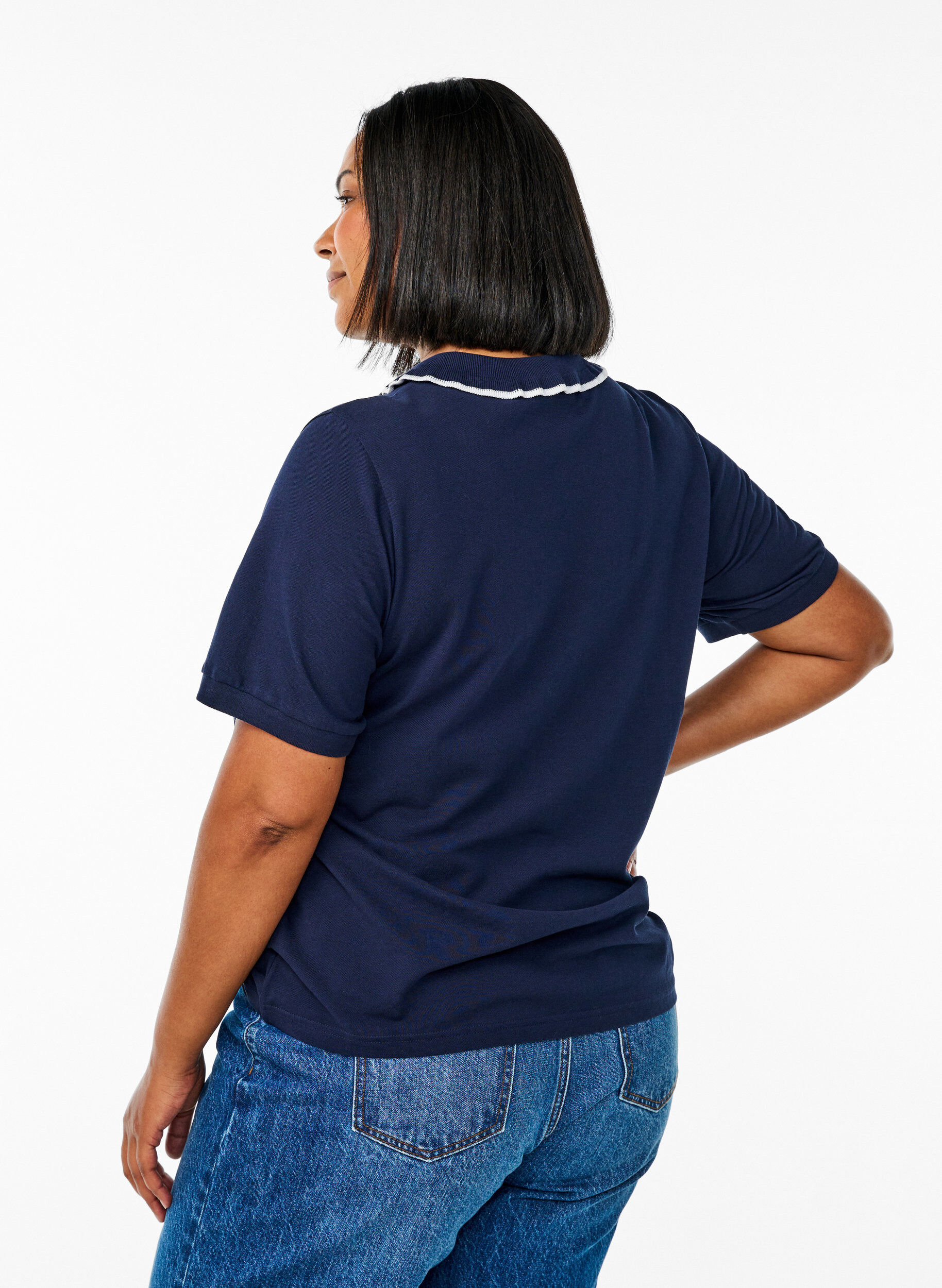 Zizzi Polo shirt met strass knopen en ruches., Blauw, Model image number 2