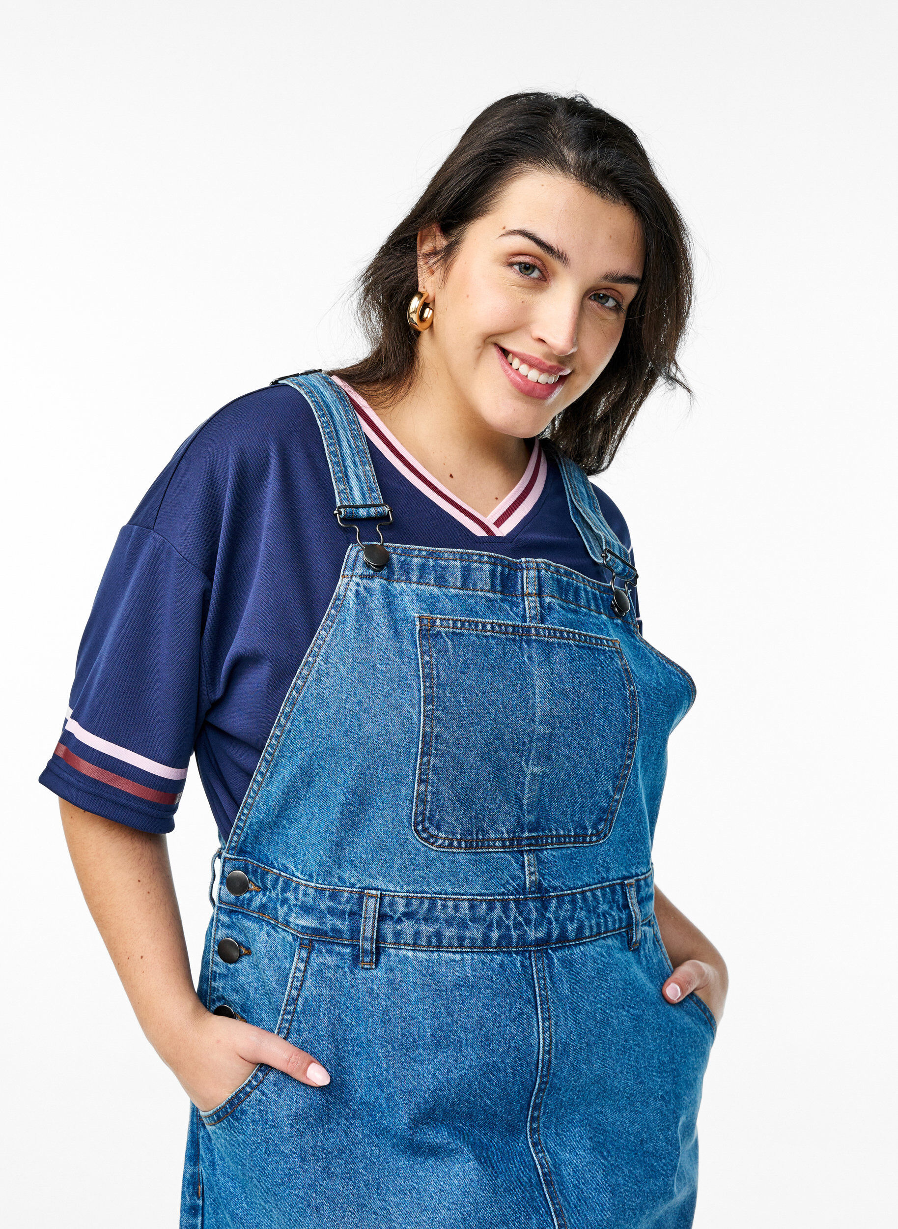 Zizzi Midi denim overall jurk, Blue Denim, Model image number 2