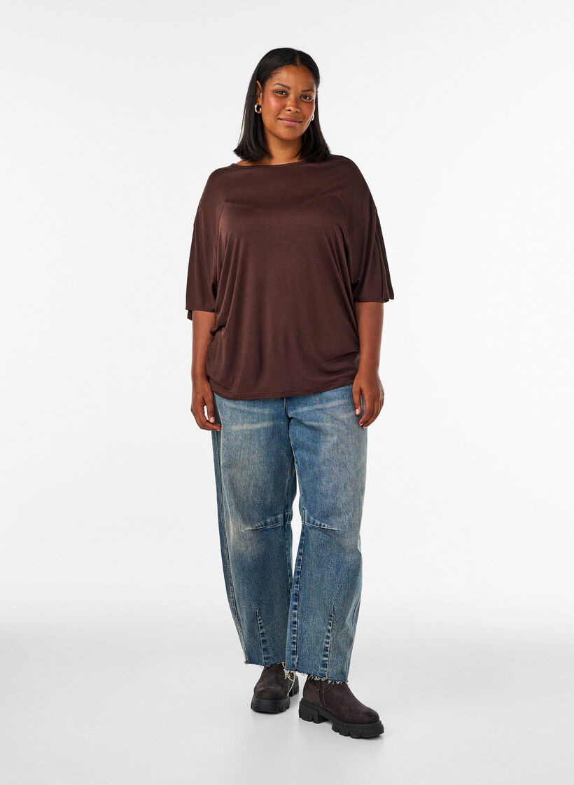 Losse pasvorm T-shirt in viscose jersey, Bruin, Model image number 1