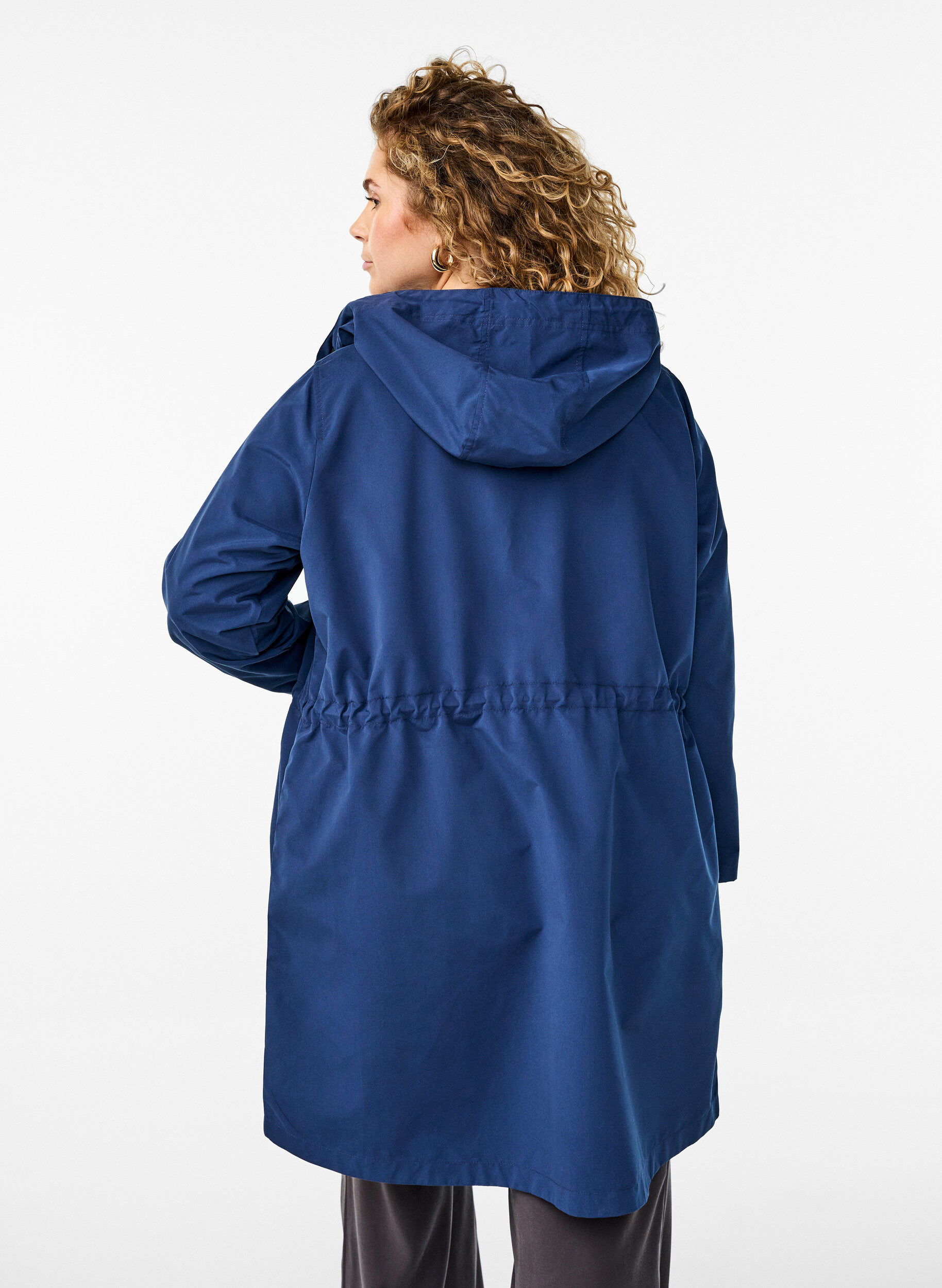 Zizzi FLASH - Lichtgewicht parka met een capuchon, Blauw, Model image number 2