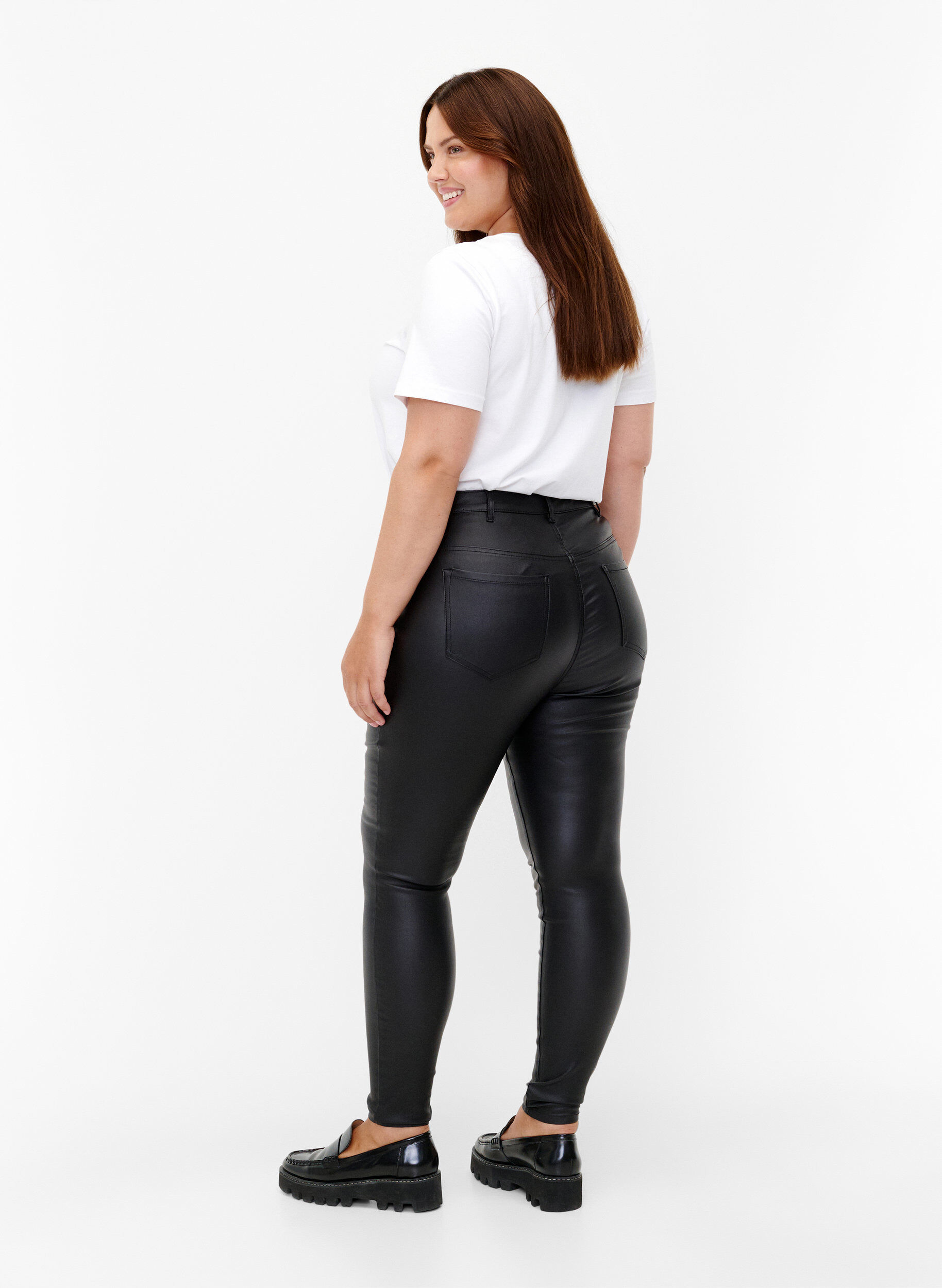 Zizzi Gecoate Amy jeans met ritsdetail, Zwart, Model image number 1