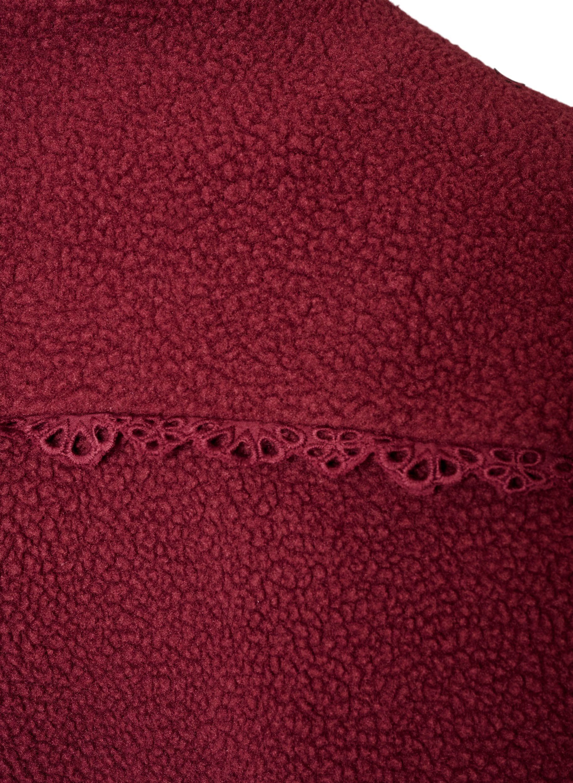 ZizziTeddyjas met broderie anglaise rand en hoge kraag, Rood, Packshot image number 4