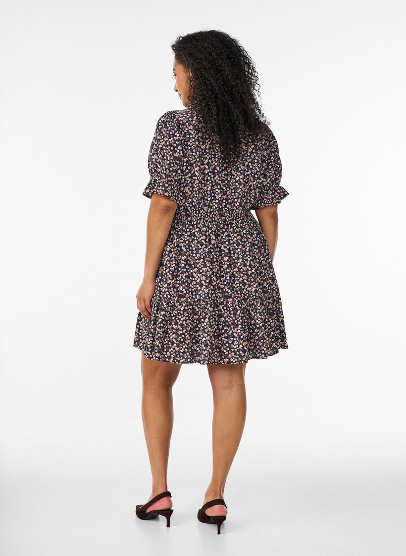 Korte viscose jurk met ruchesdetails, Blauw, Model image number 2
