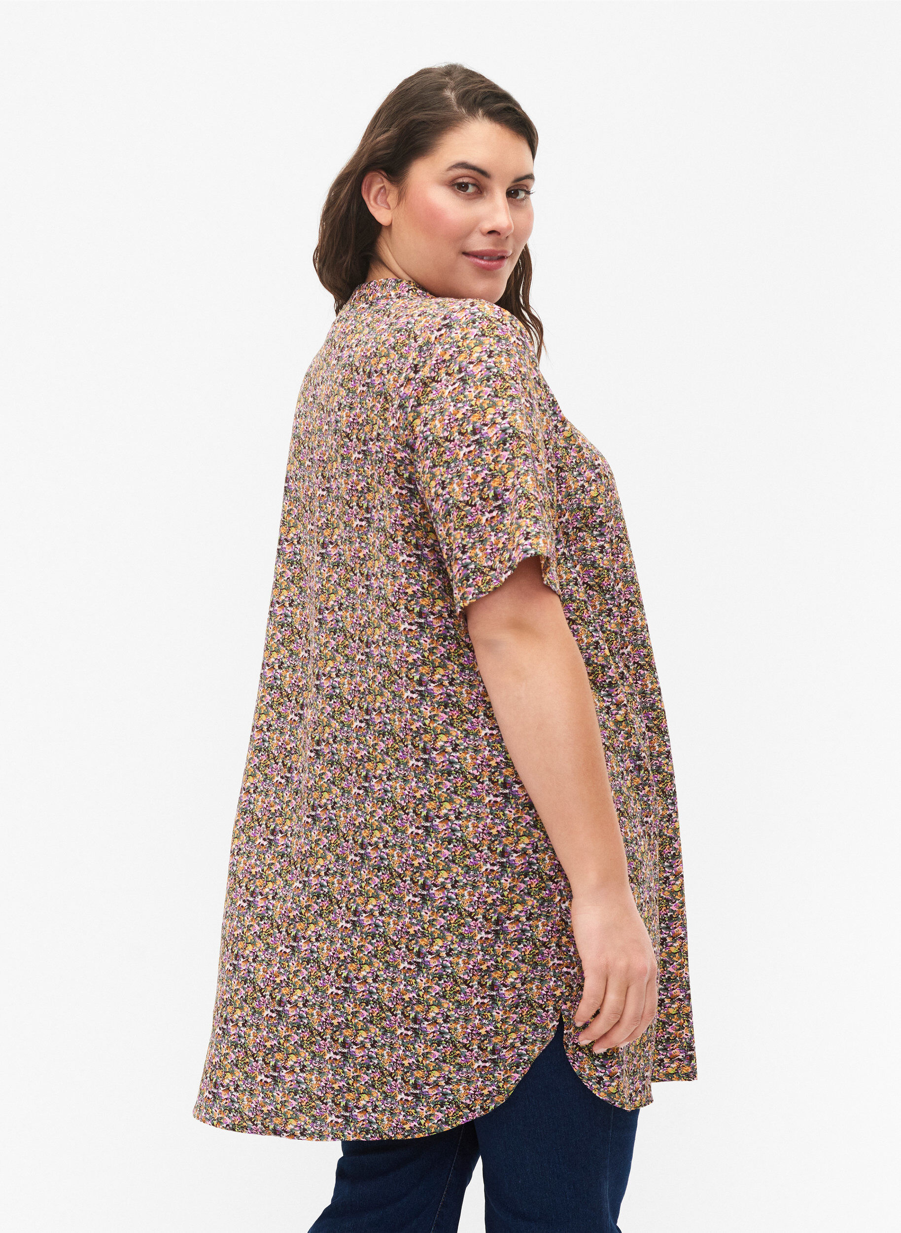 Zizzi FLASH - Bloemen tuniek met korte mouwen, Multi Ditsy, Model image number 1