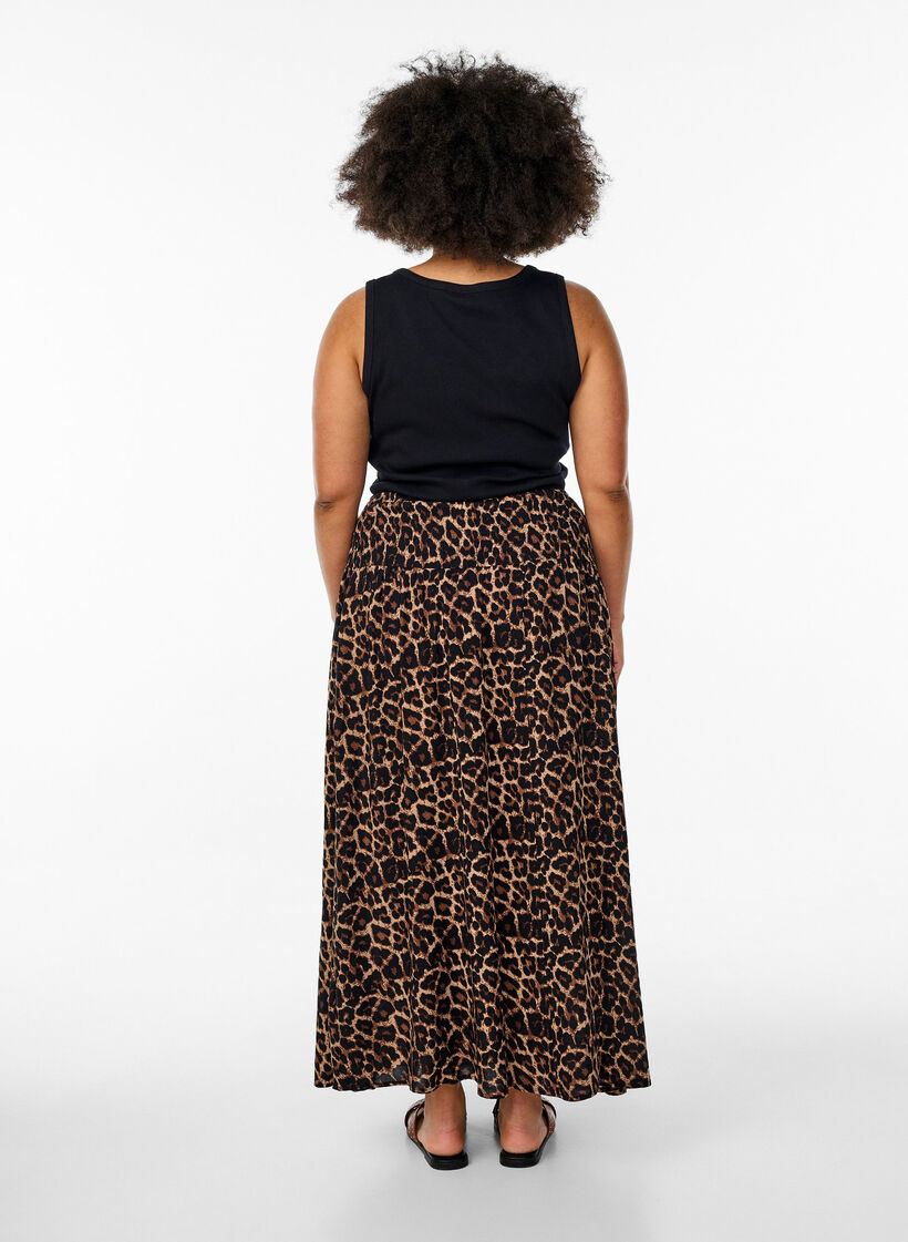 Maxi rok in viscose met smokwerk, Bruin, Model image number 1