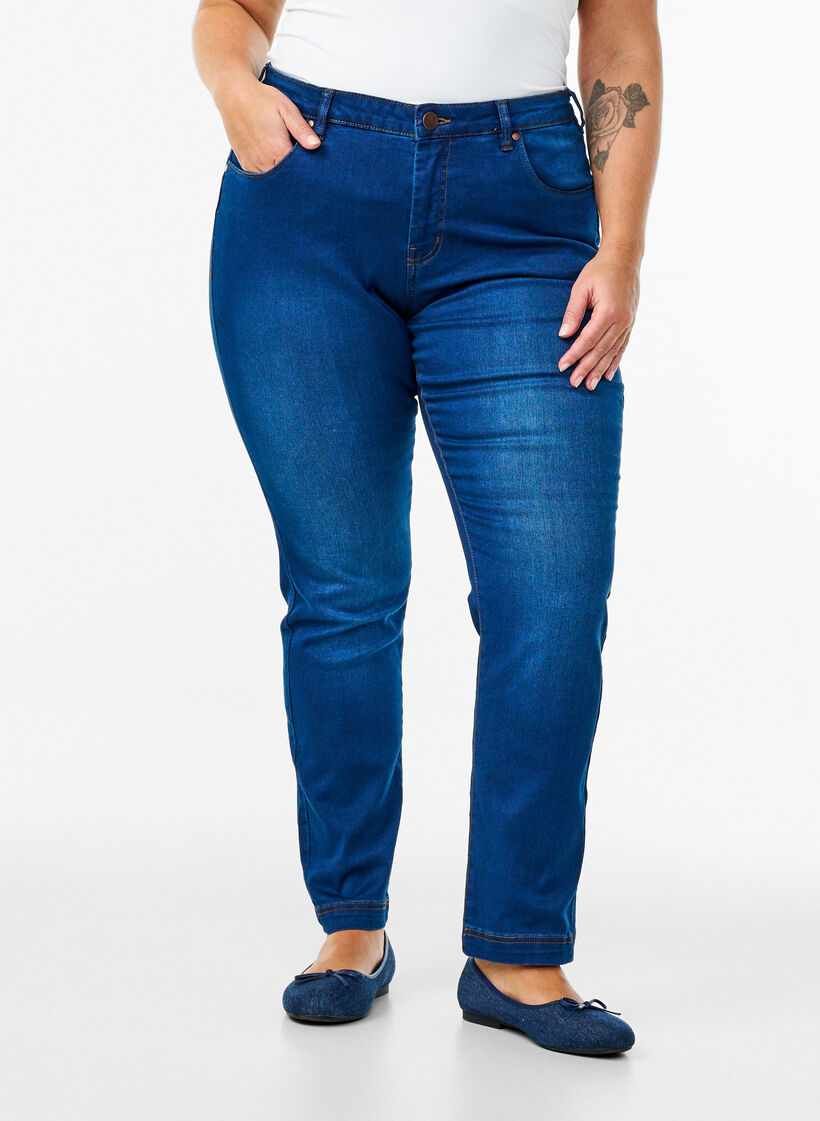 Slim fit Emily jeans met normale taille, Blauw, Model image number 2