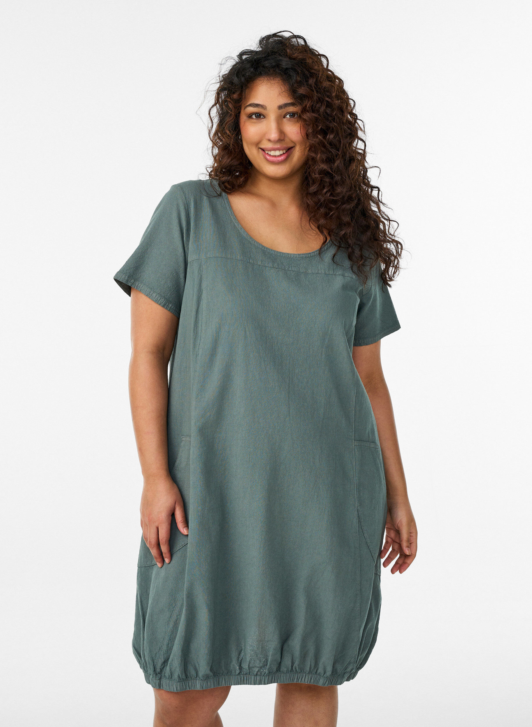 Katoenen jurk met korte mouwen, Groen, Model
