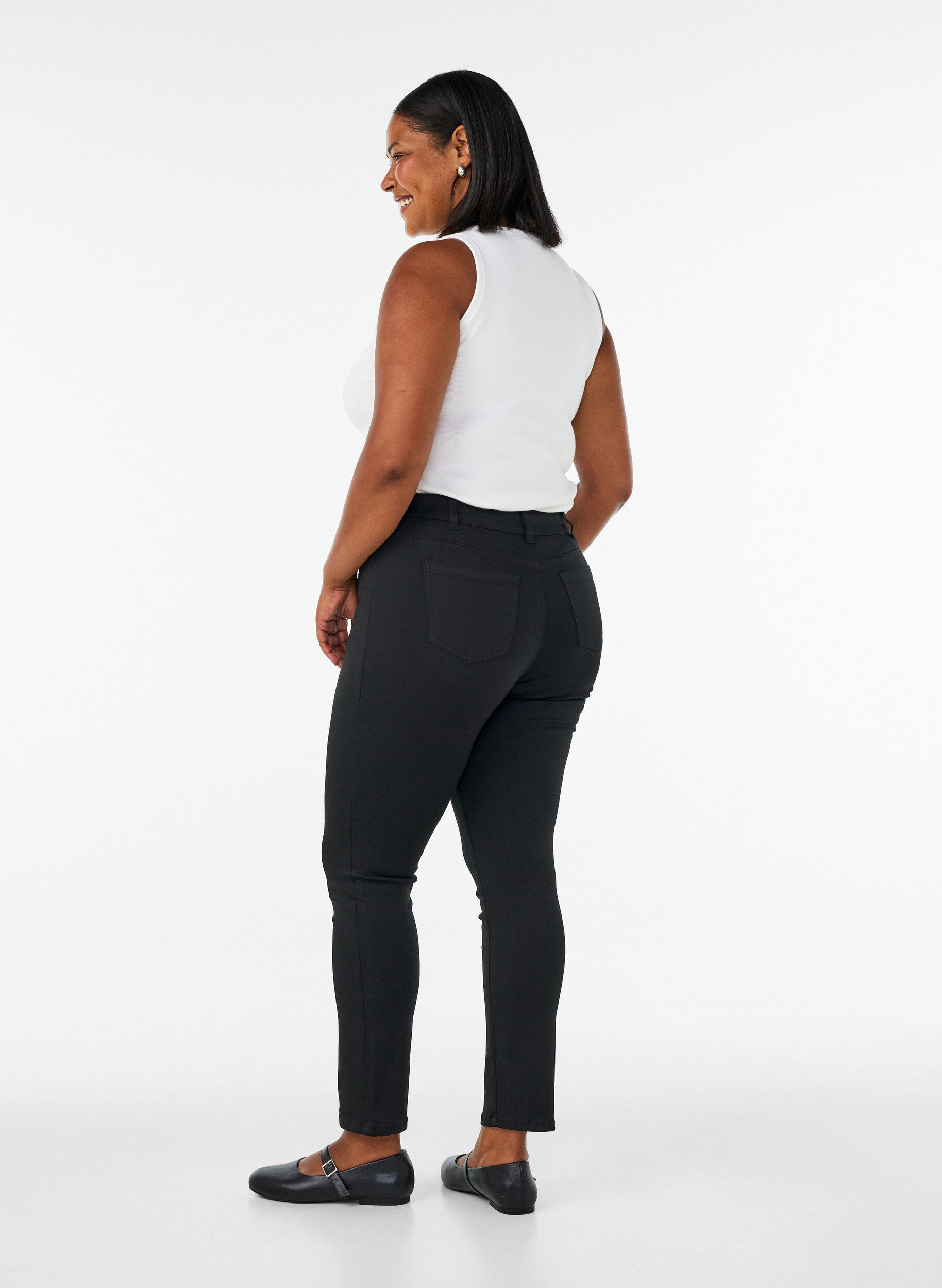 ZizziEmily Stay Black jeans met een reguliere taille, Zwart, Model image number 1