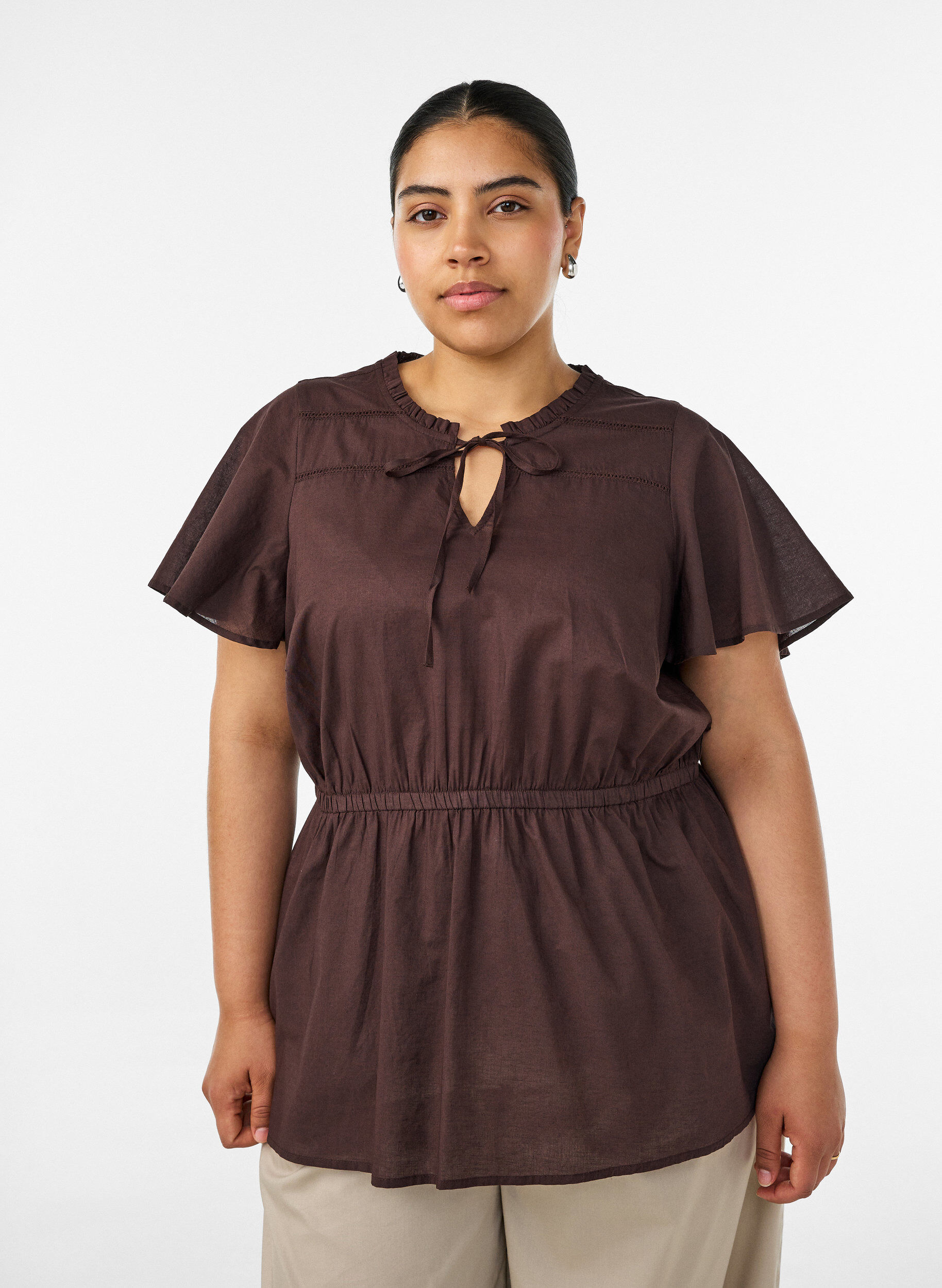 ZizziKatoenen blouse met strik en elastische taille, Bruin, Model image number 0