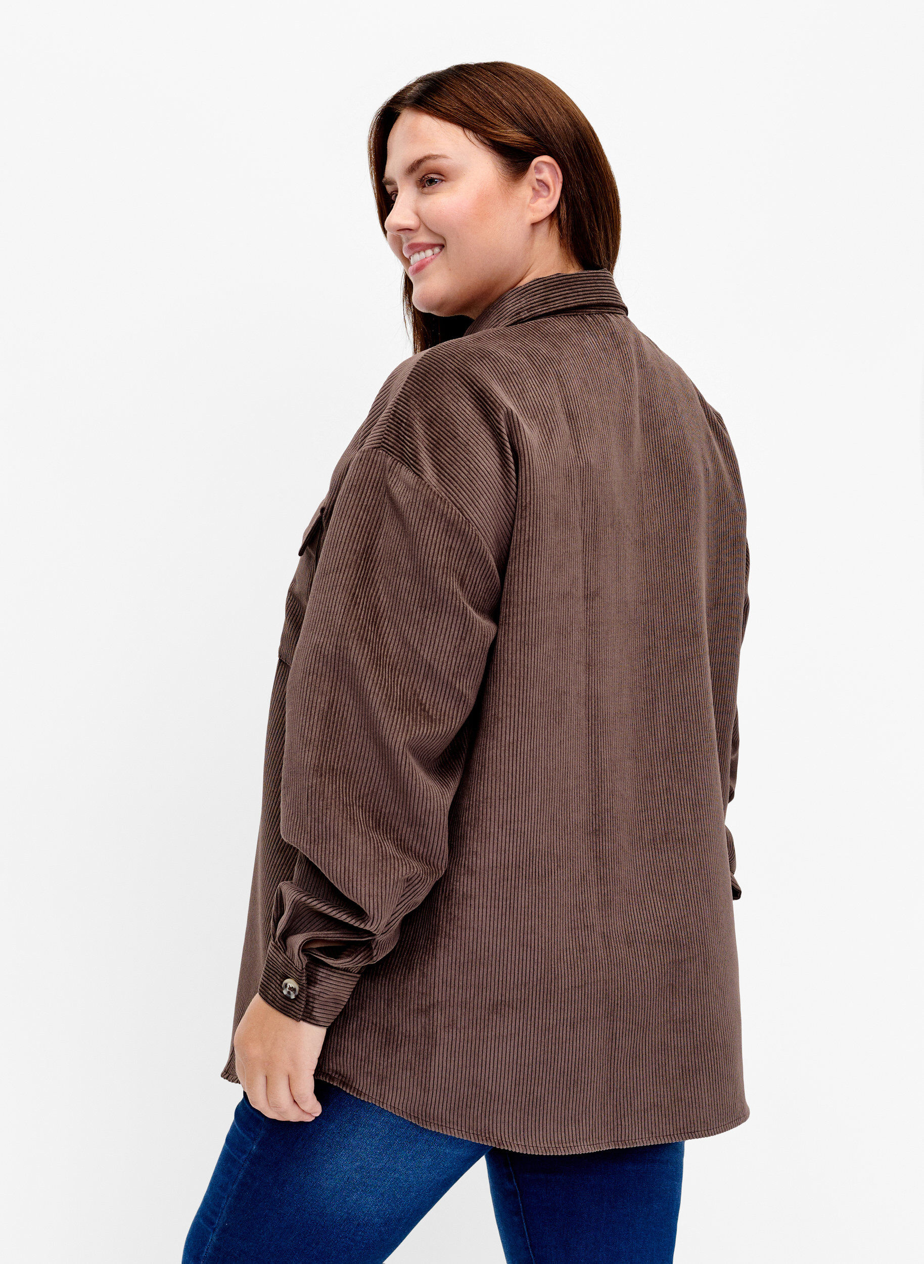 Zizzi Fluwelen overhemd met lange mouwen en borstzakken., Java, Model image number 1