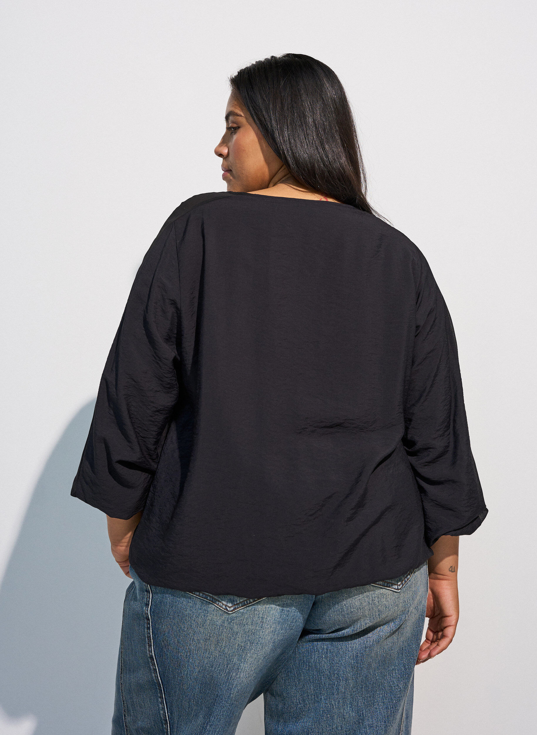 ZizziBlouse met balloneffect en chiffondetails, Zwart, Model image number 2