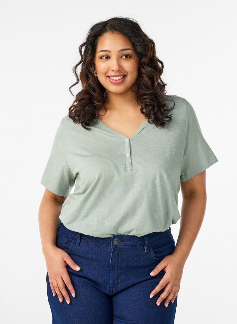 T-shirt met knoopdetail, Groen, Model image number 0