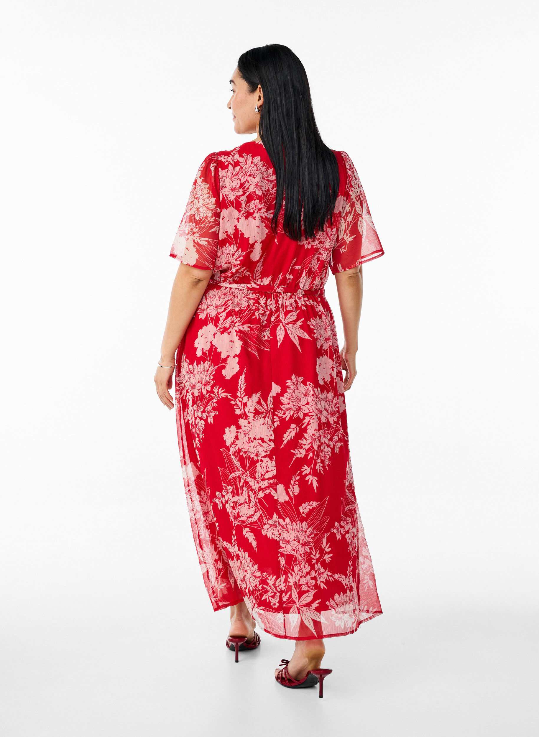 Zizzi Lange chiffon jurk met bloemenprint, Red Flower AOP, Model image number 1