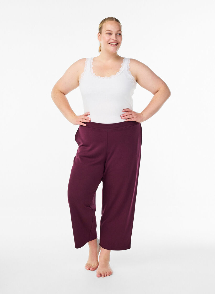 7/8-broek van modalmix met zakken, Donker Bordeaux, Model image number 0