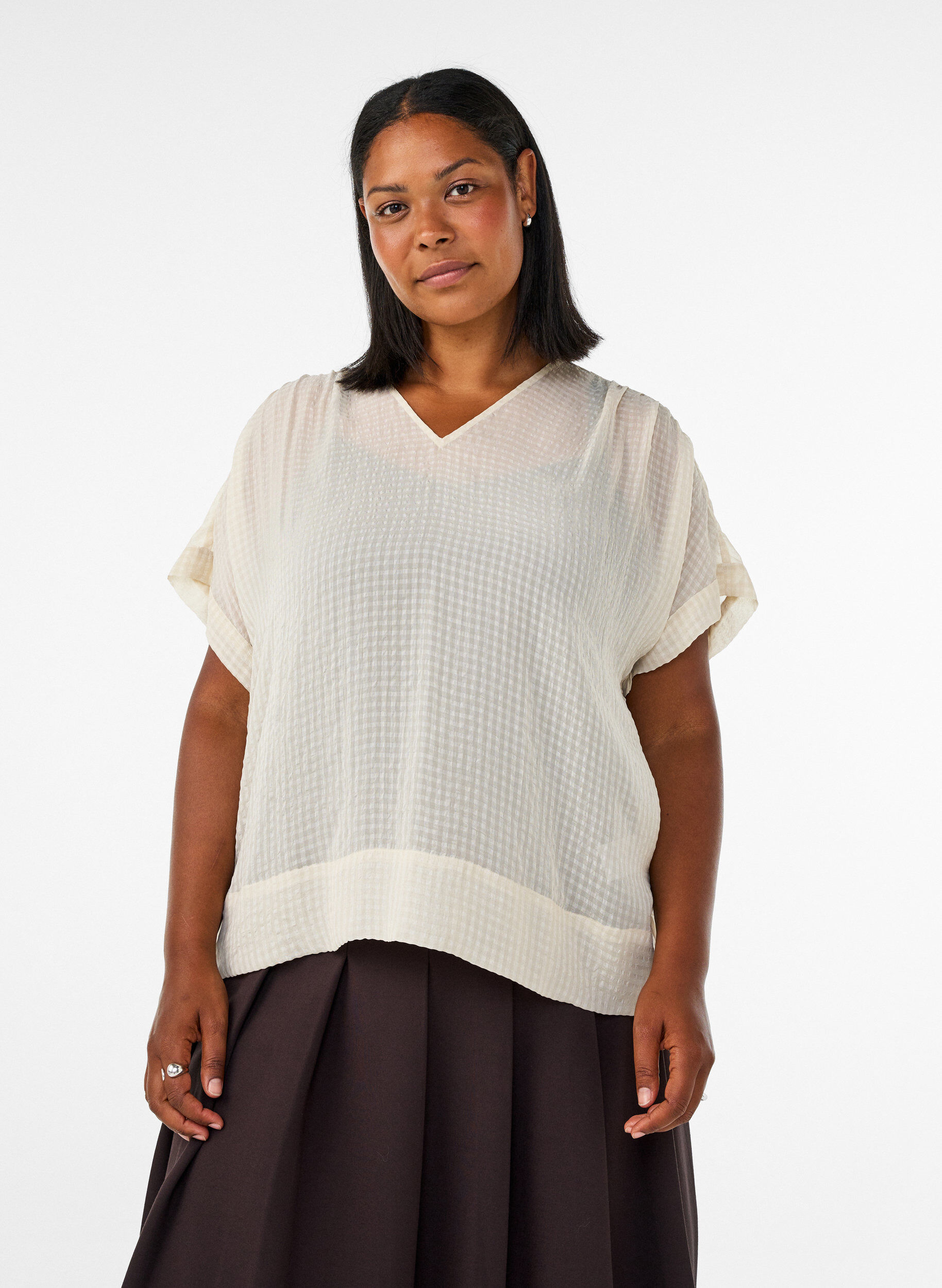 ZizziSeersucker blouse met V-hals, Beige, Model image number 0