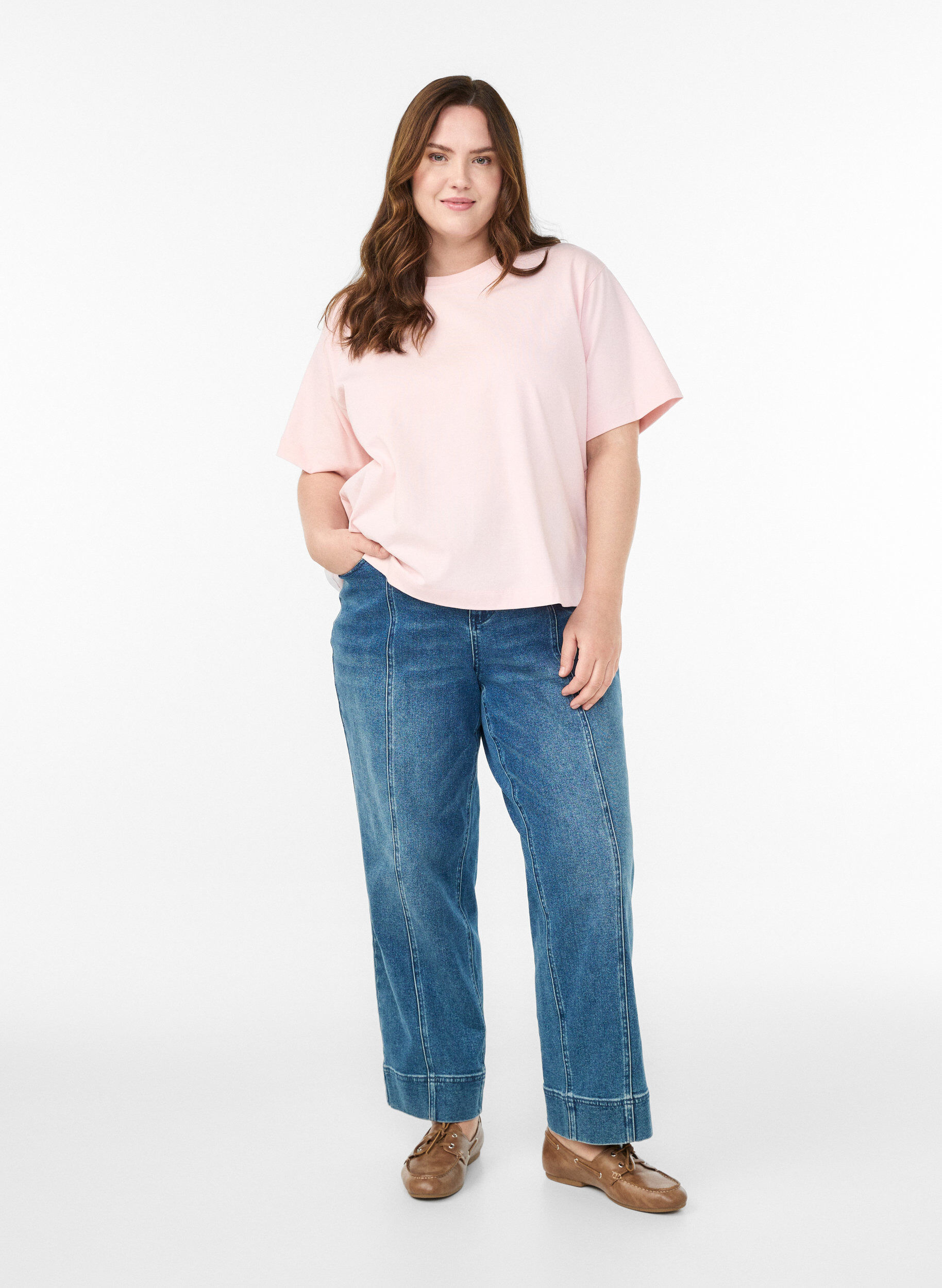 Zizzi Boxy katoenen T-shirt, Roze, Model image number 1
