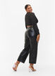Imitatieleren broek met wijdte, Black, Model image number 1
