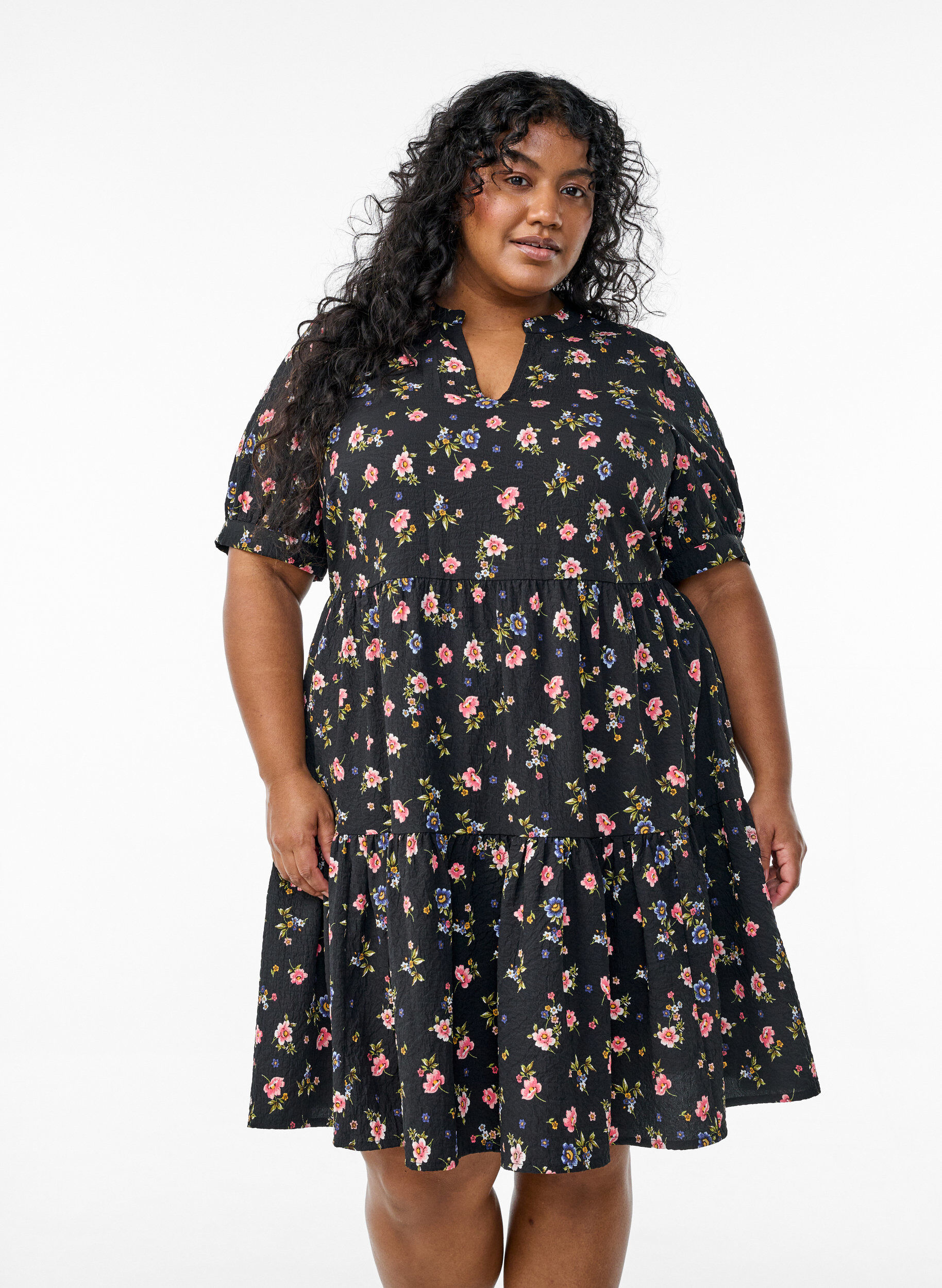 Zizzi FLASH - Korte A-lijn jurk, Zwart, Model image number 0