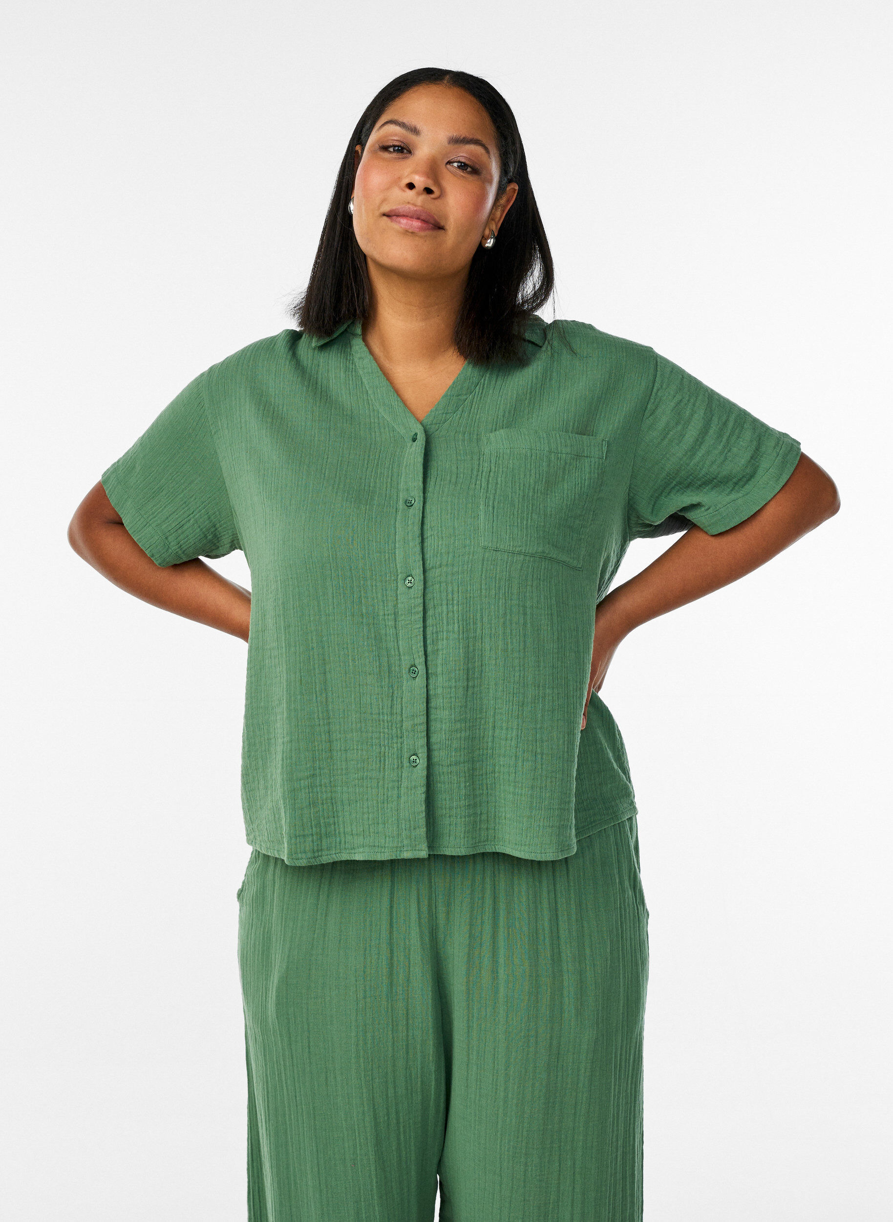 Katoenen mousseline blouse met korte mouwen, Groen, Model