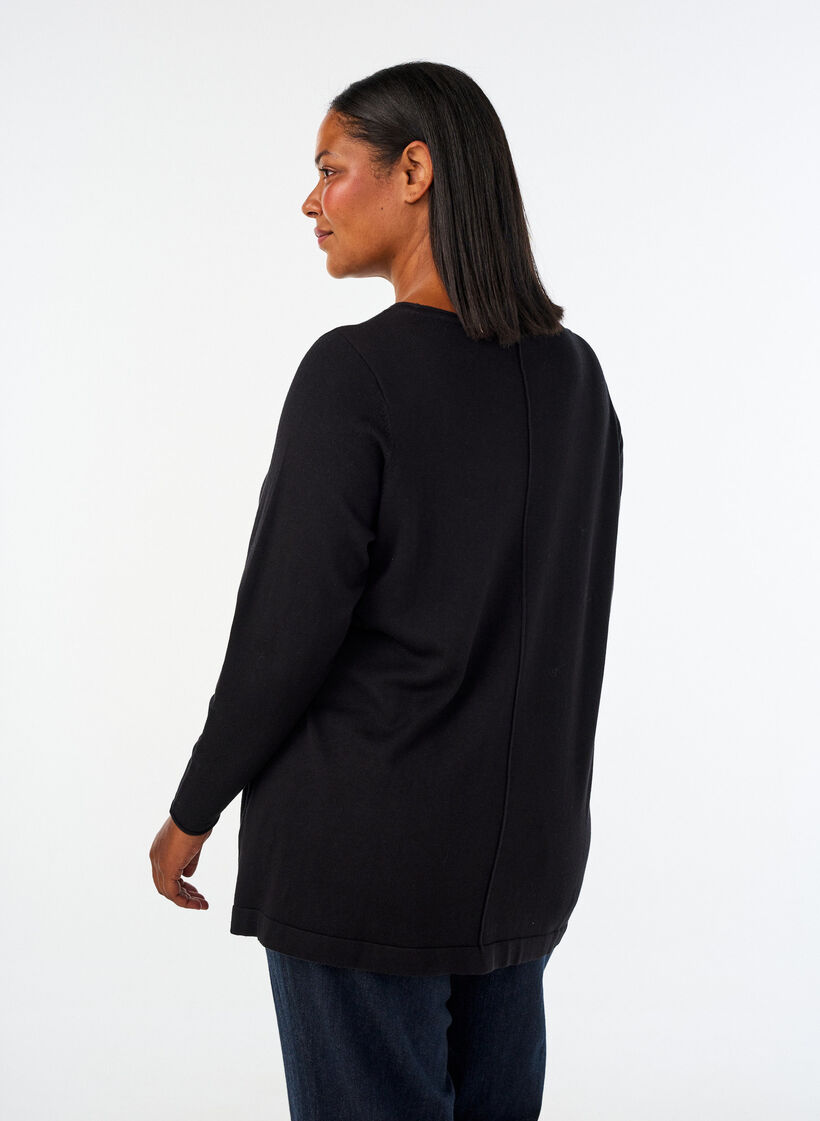 Gebreide blouse gemaakt van katoen en viscose., Zwart, Model image number 2