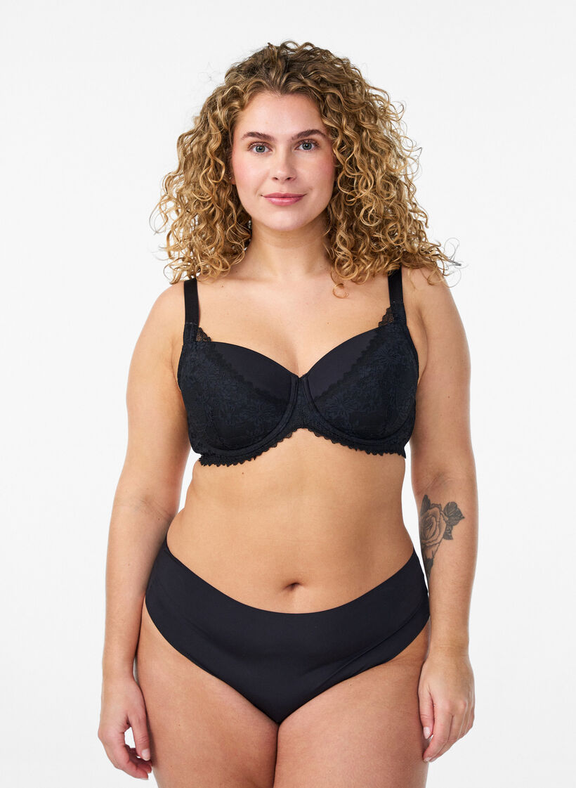 Gewatteerde beha met kant, Zwart, Model image number 1