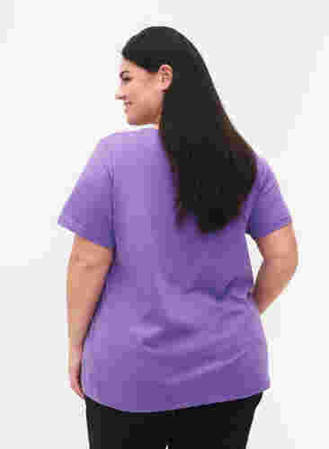 Katoenen t-shirt met tekstopdruk en v-hals, Deep Lavender ORI, Model image number 1