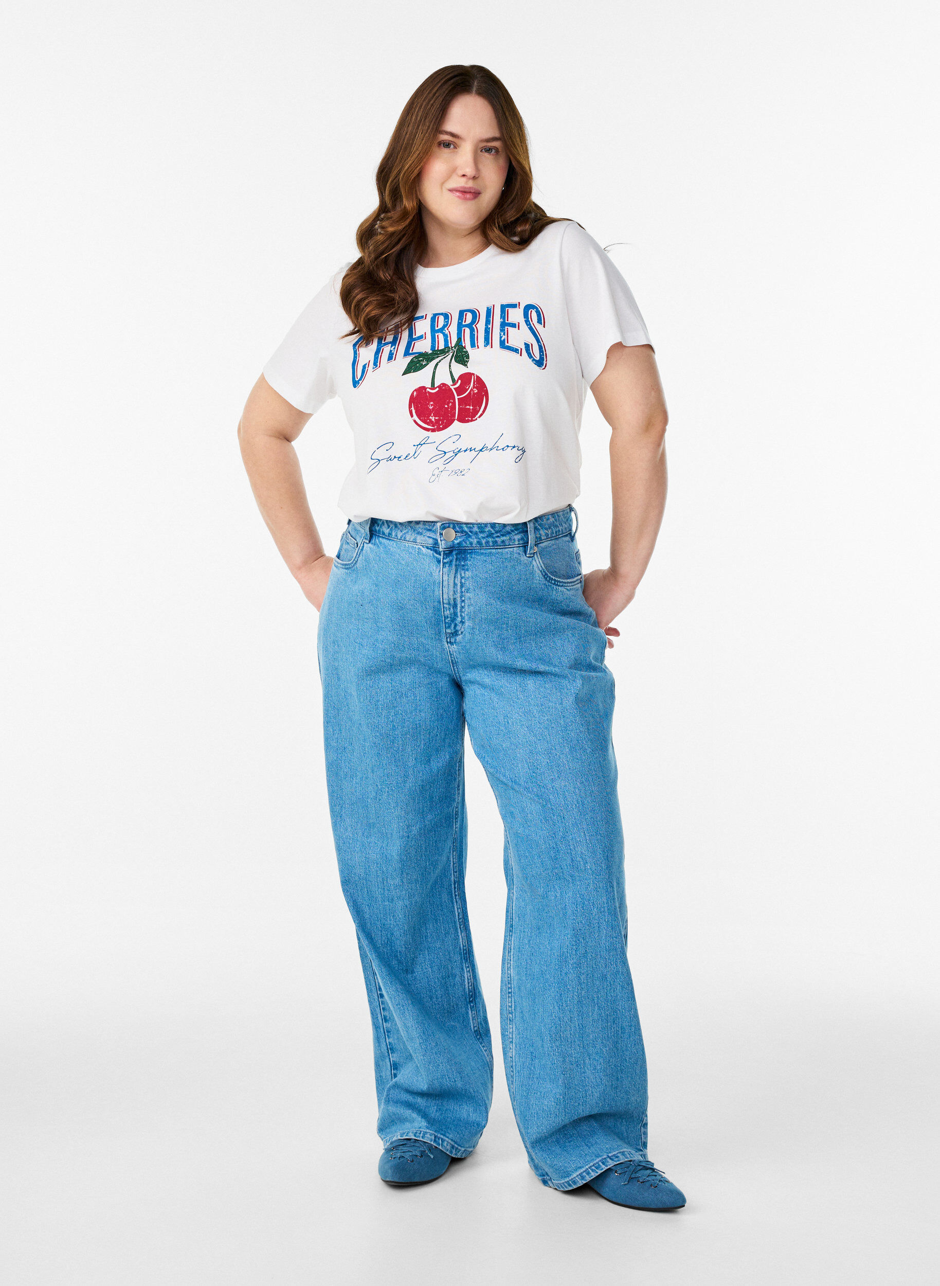 Zizzi Katoenen T-shirt met fruitprint en tekst, Wit, Model image number 1