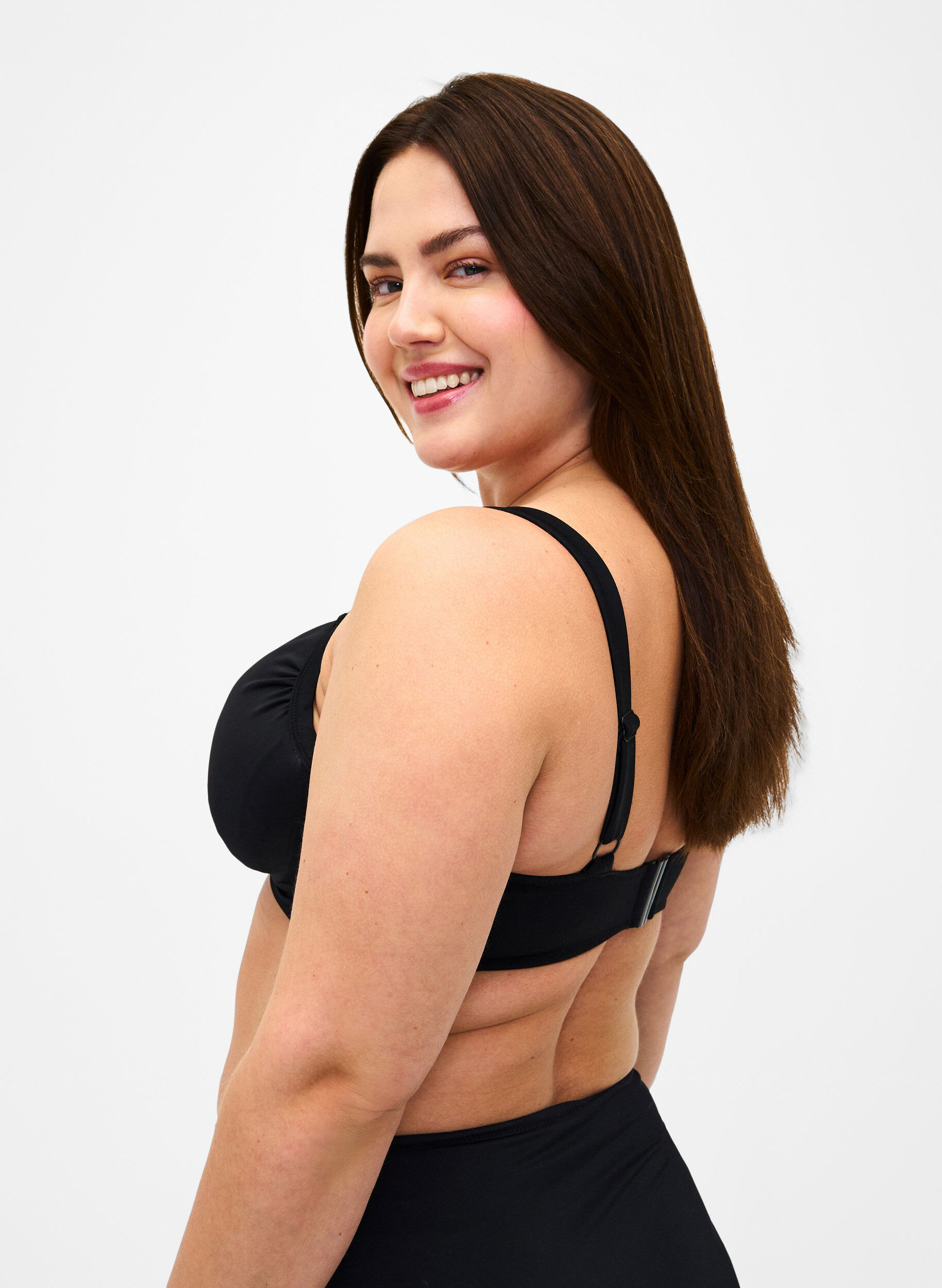 Zizzi Bikini-beha met beugel en drapering, Zwart, Model image number 2