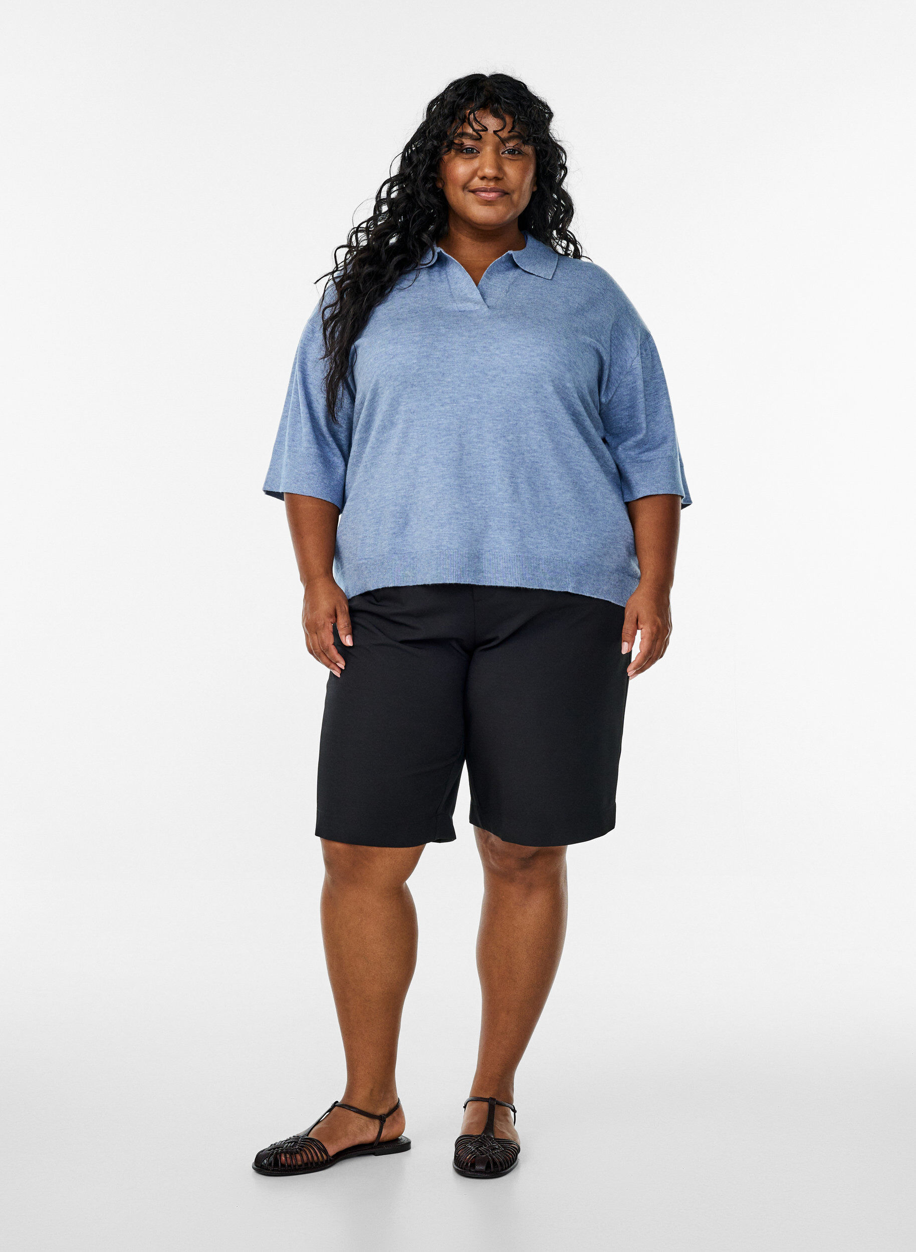 Zizzi Gebreide blouse met een kraag en korte mouwen, Blauw, Model image number 1