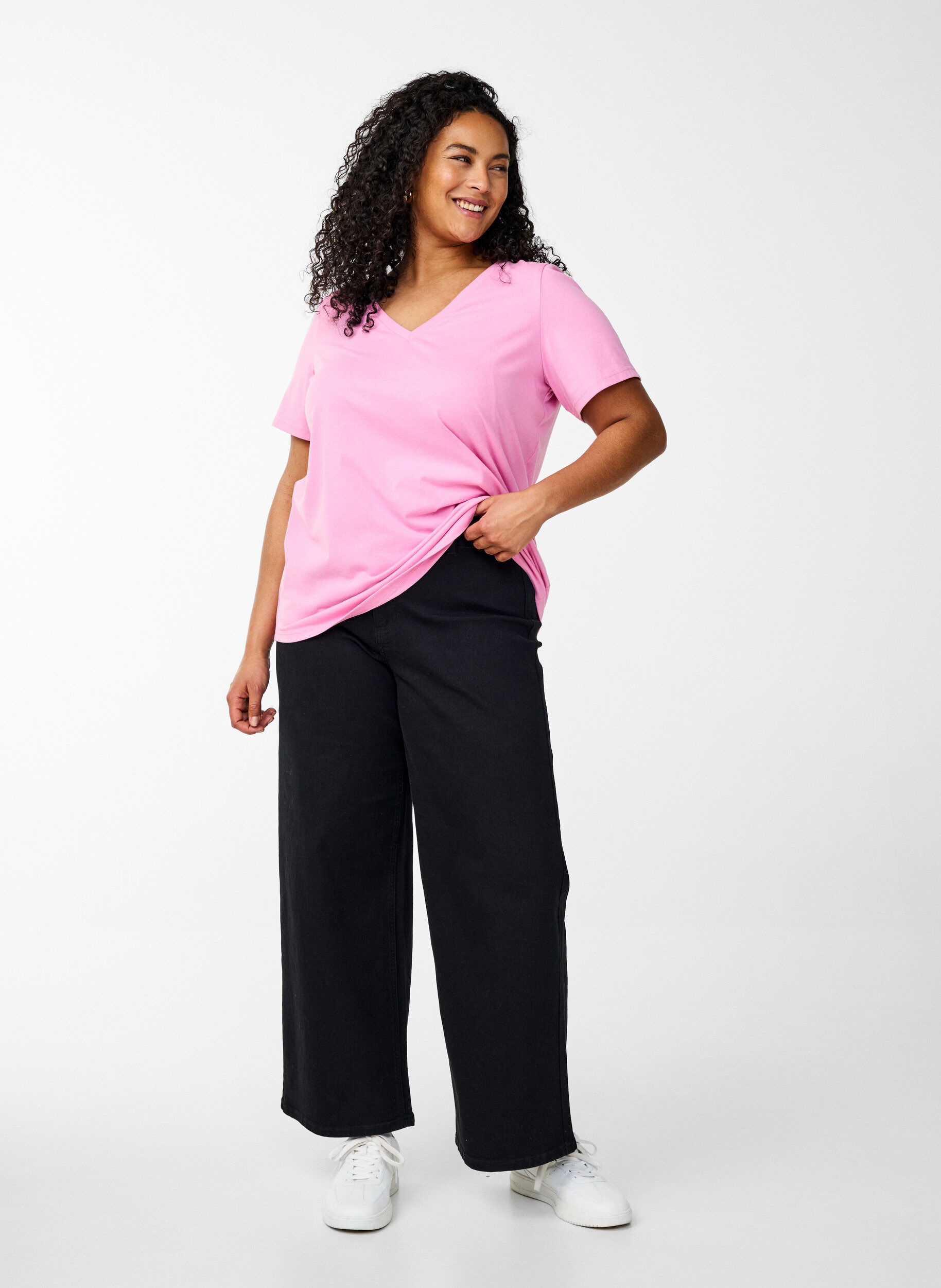 Zizzi FLASH - T-shirt met V-hals, Roze, Model image number 1