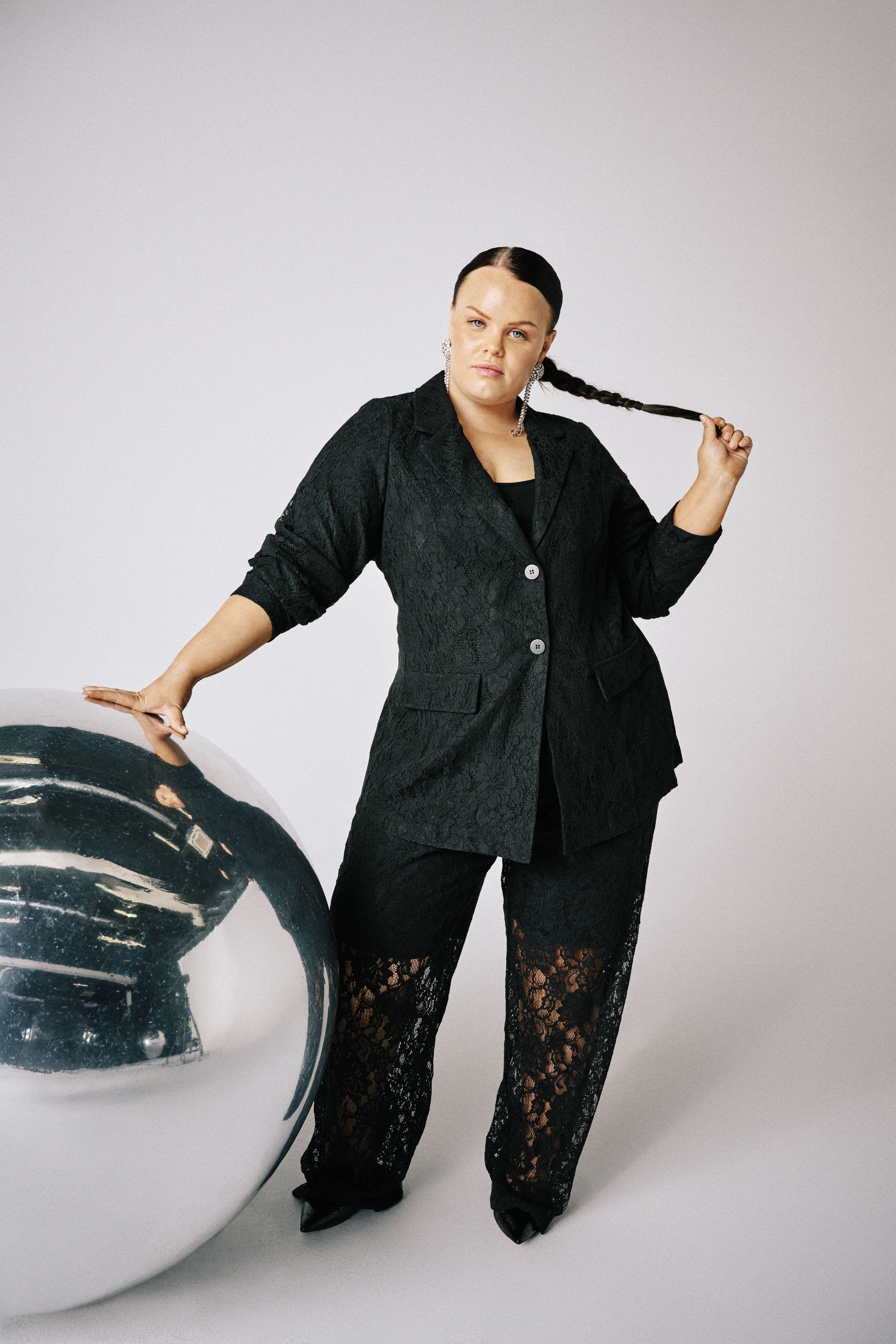 Set met kant, , Model