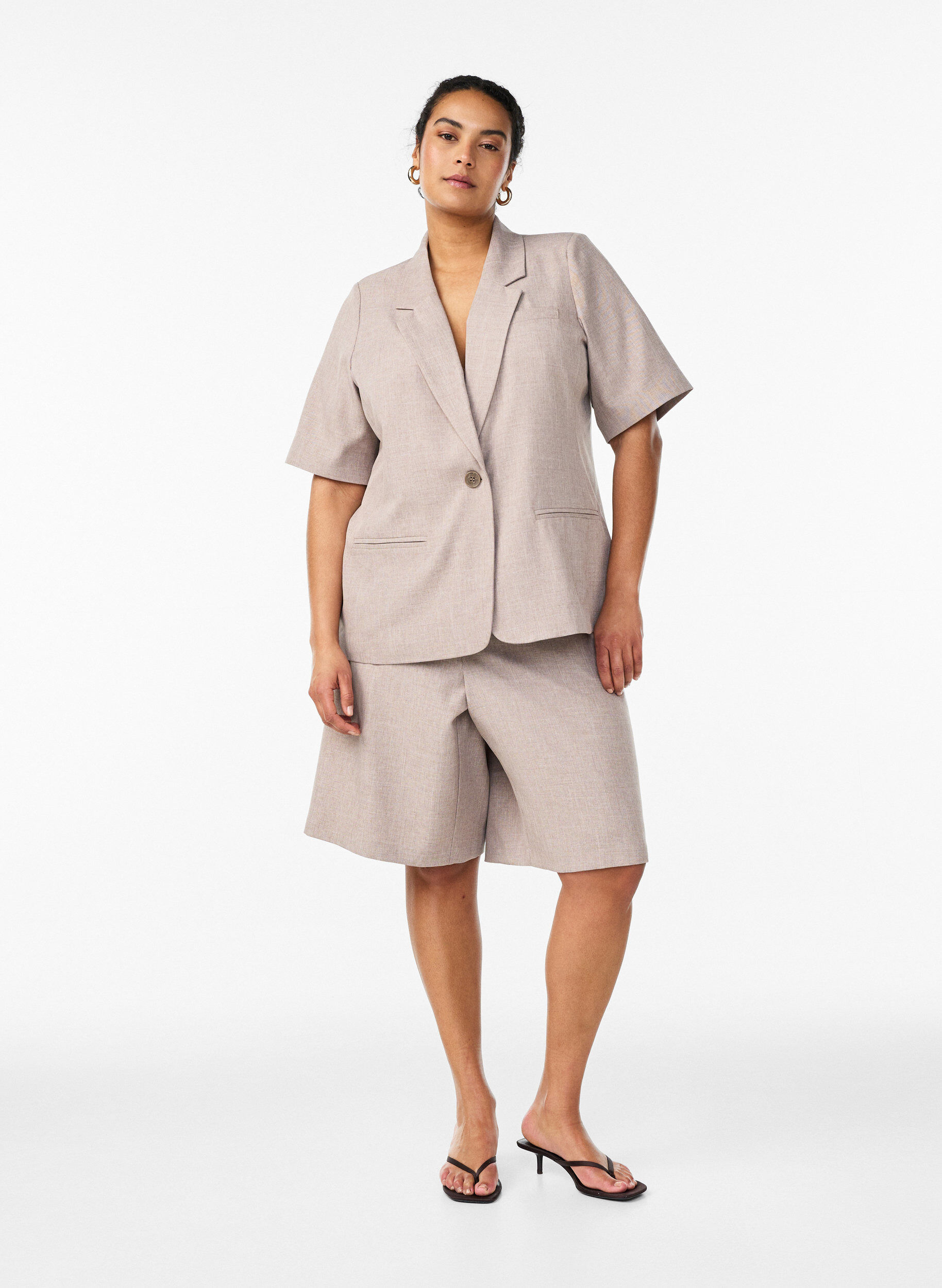 Zizzi Blazer met korte mouwen en revers, Bruin, Model image number 1