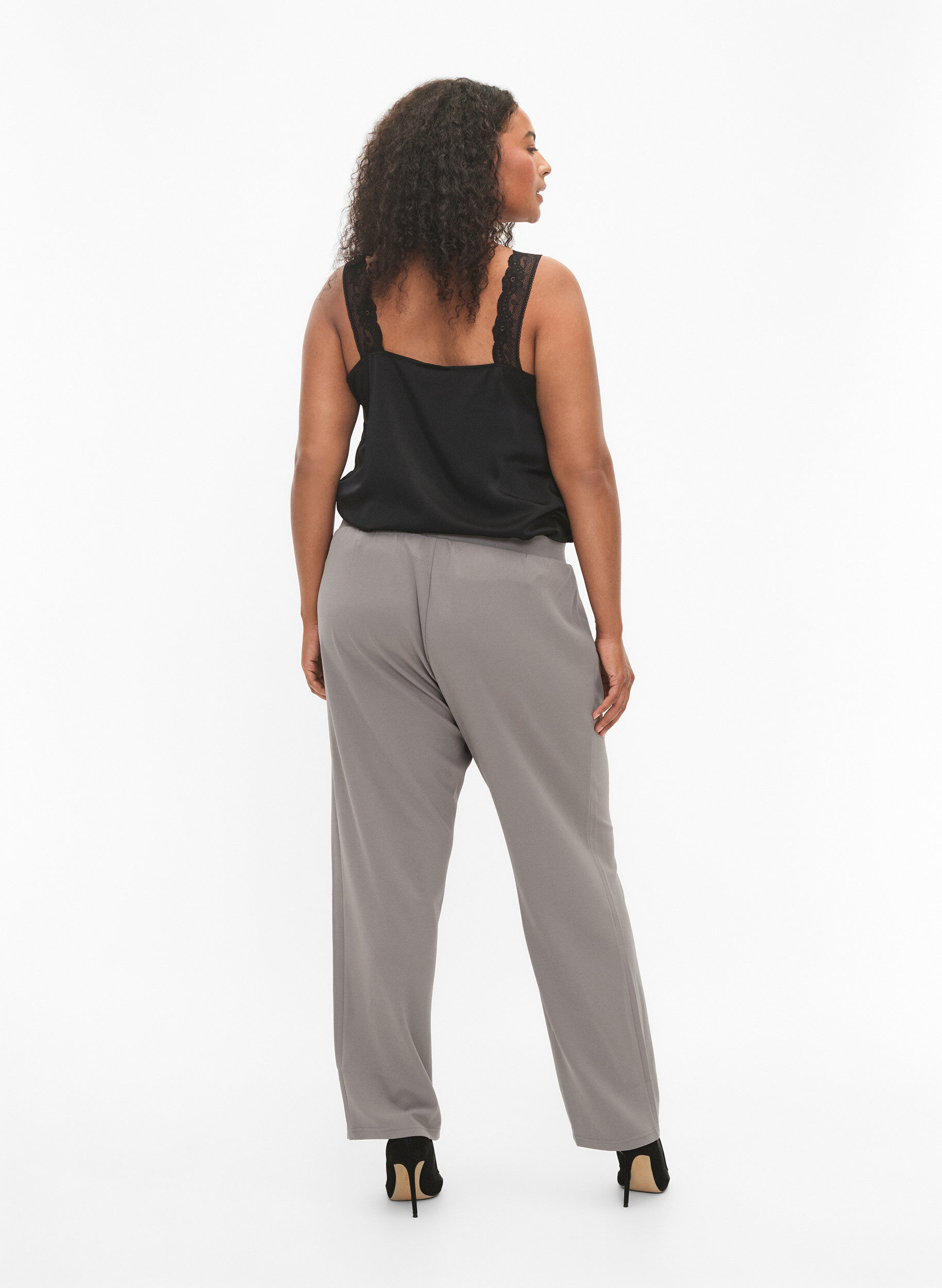 Zizzi FLASH - Broek met rechte pasvorm, Beige, Model image number 1