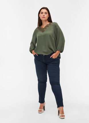 Slim fit Emily jeans met klinknagels, Dark blue, Model image number 0