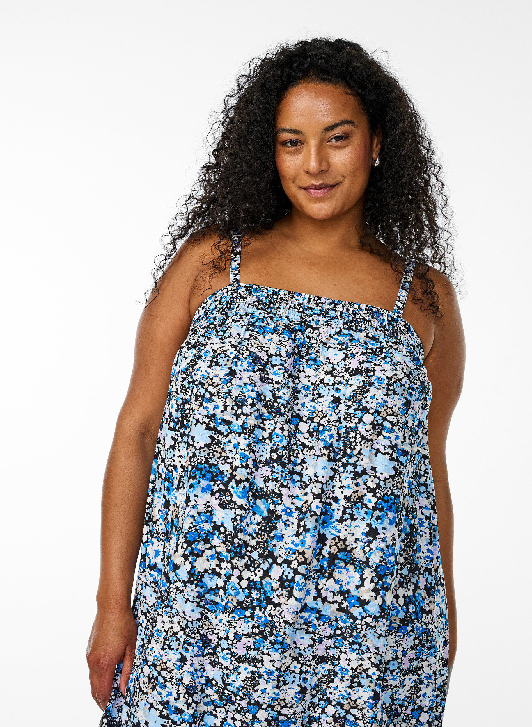 Zizzi Midi slip jurk van viscose, Zwart, Model image number 2