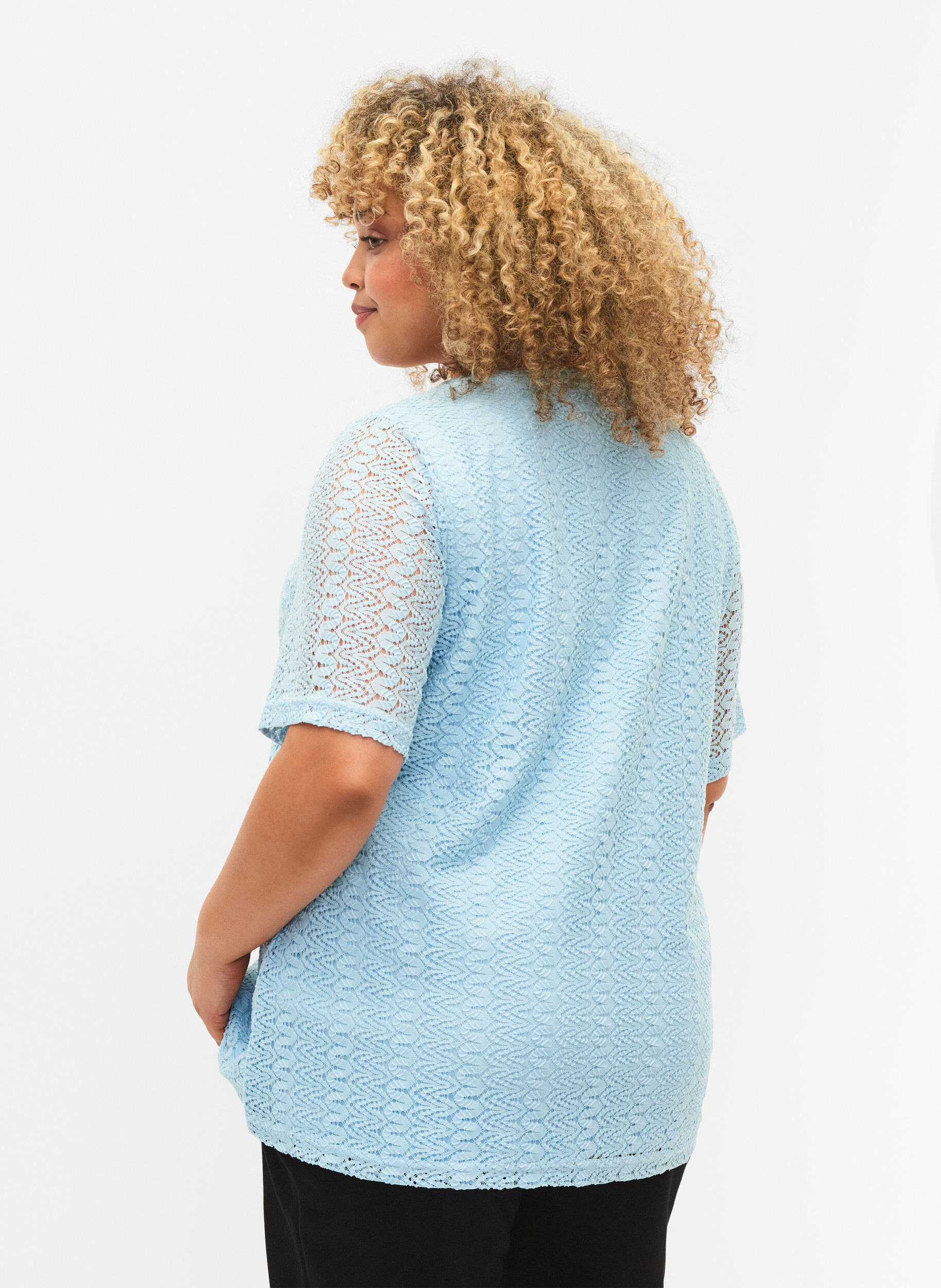 Zizzi Kanten blouse met korte mouwen en v-hals, Angel Falls, Model image number 1