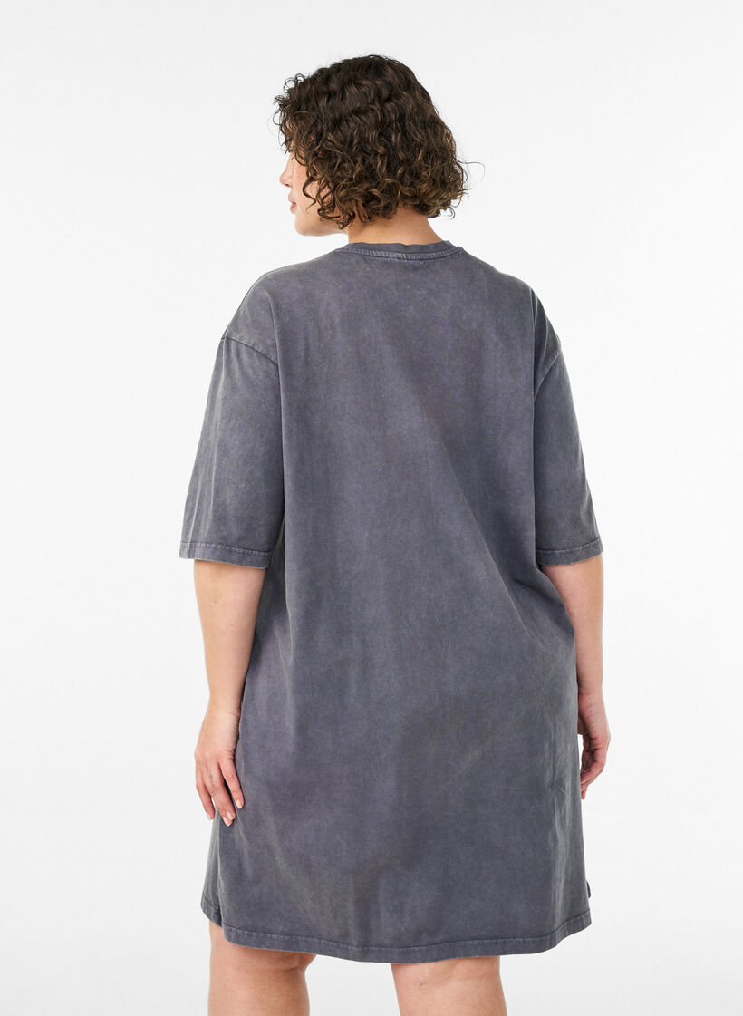 Losse T-shirt jurk met een gewassen look, Grijs, Model image number 2