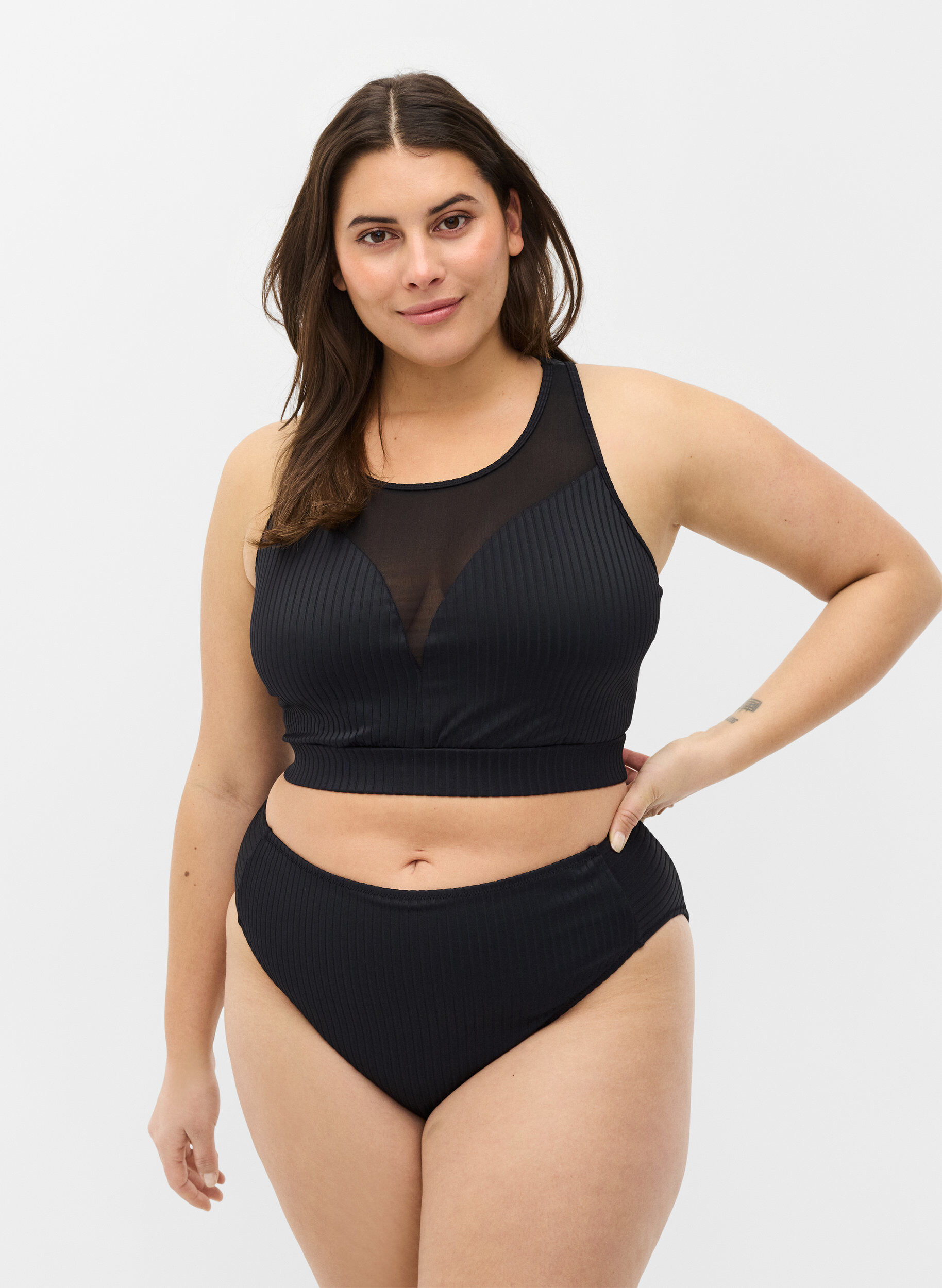 Zizzi Bikinibroekje met hoge taille en geribde textuur, Black, Model image number 0