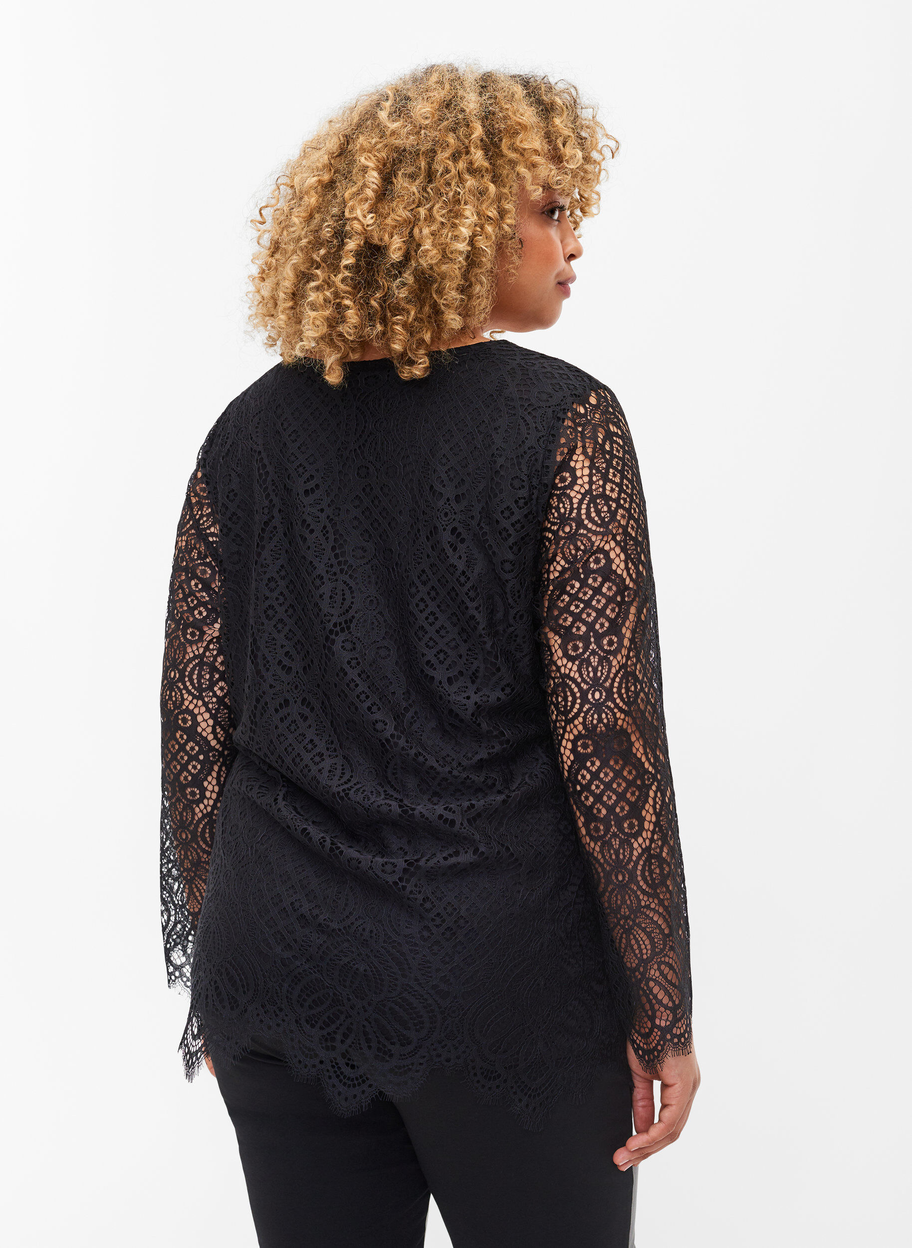Zizzi Kanten blouse met lange mouwen en v-hals, Black, Model image number 1