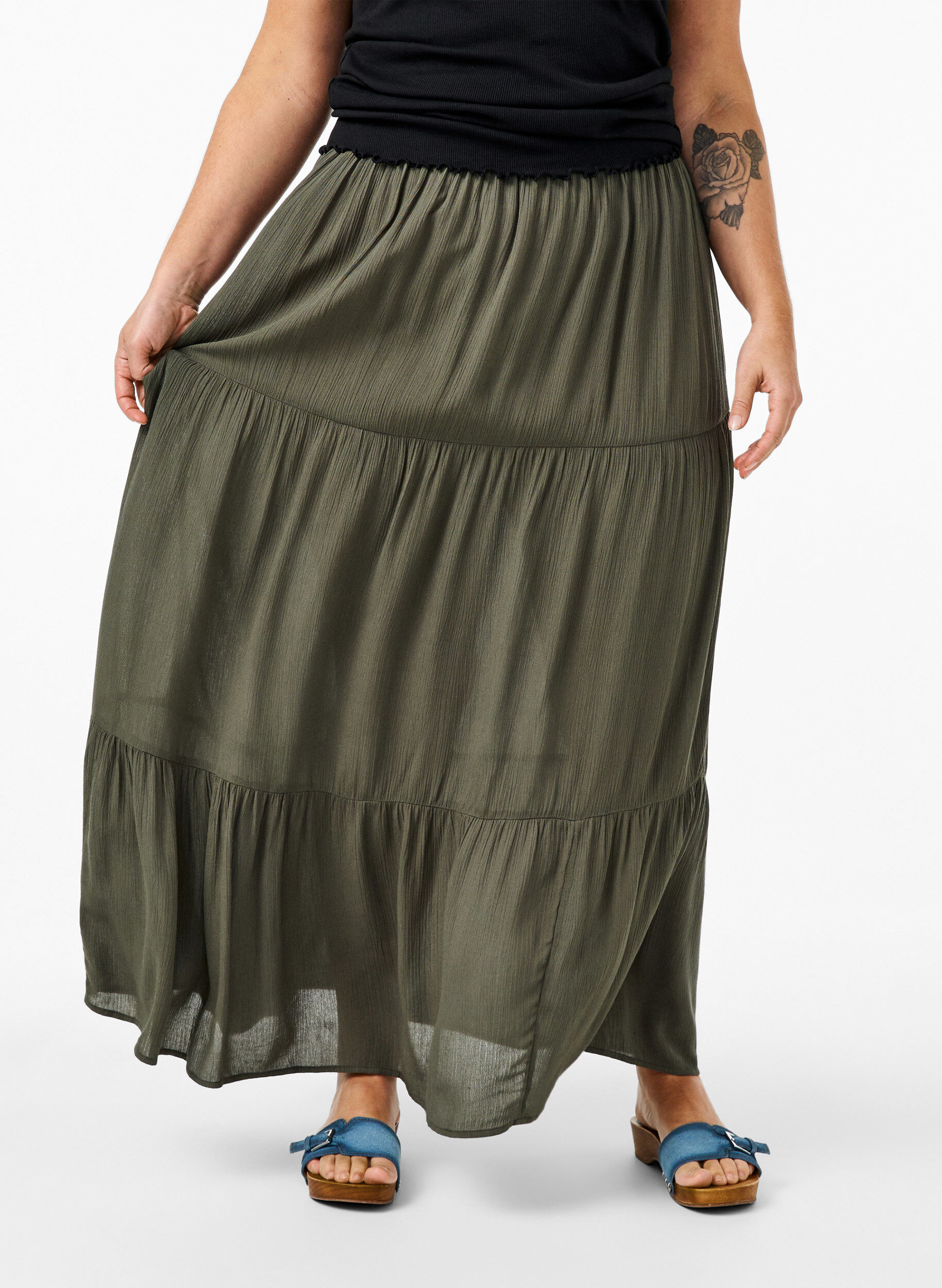 Zizzi Lange rok met elastiek in de taille, Groen, Model image number 2