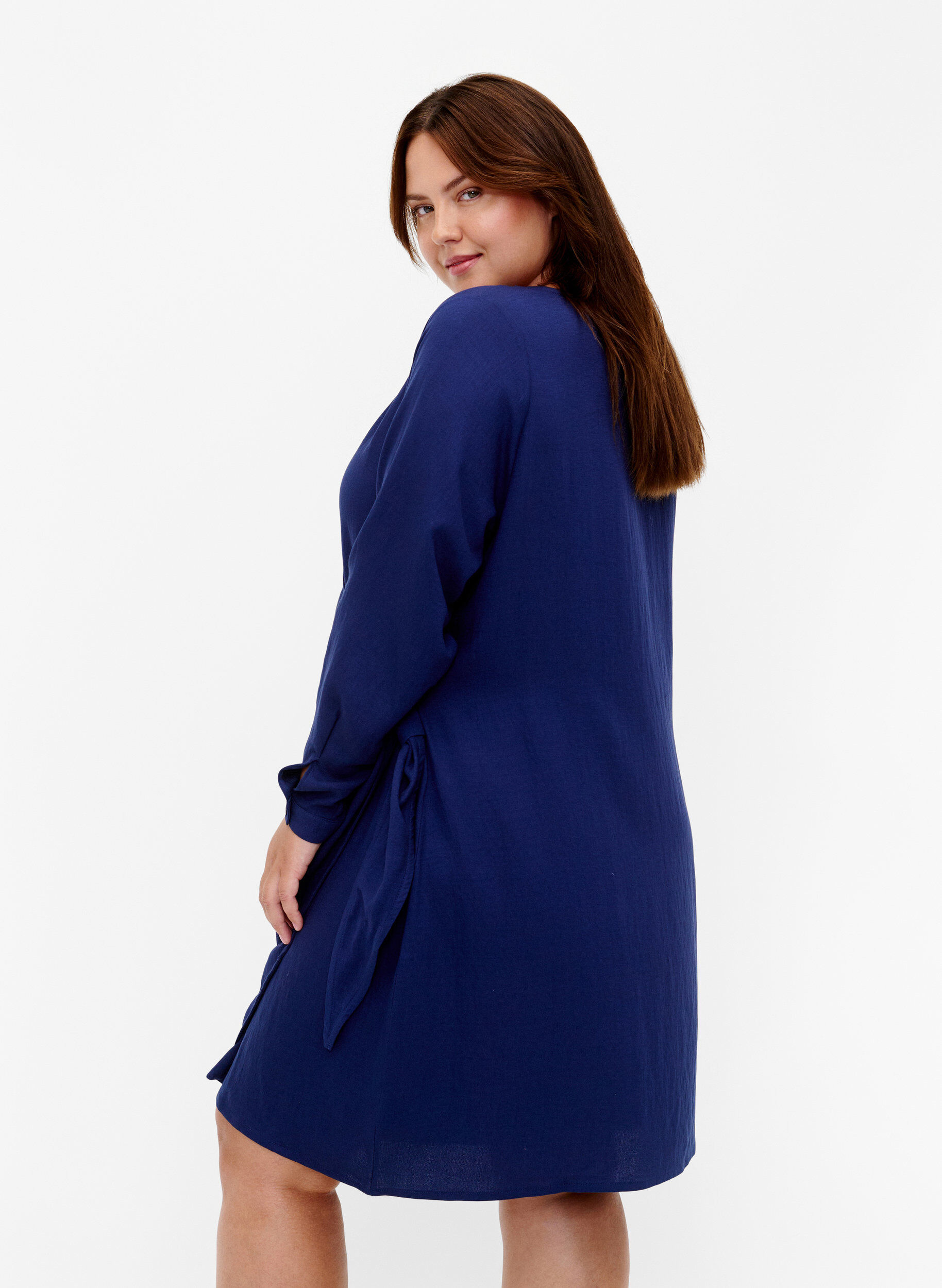 Zizzi Viscose jurk met lange mouwen en wikkel-look, Medieval Blue, Model image number 1