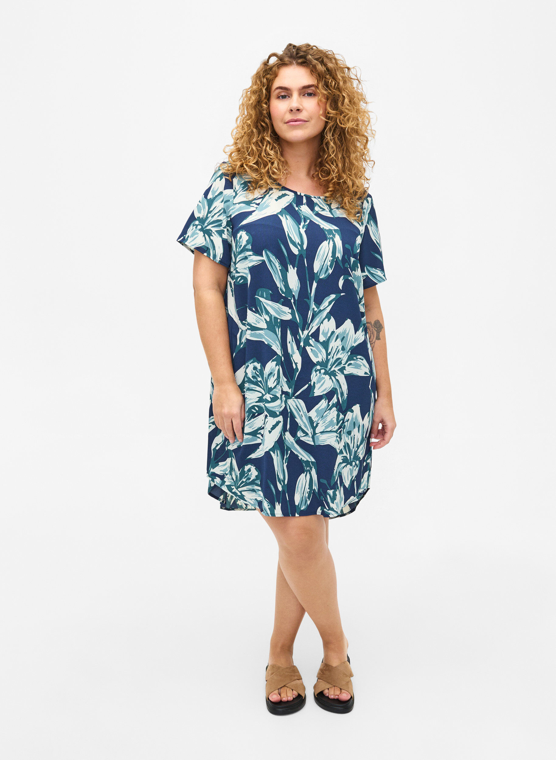 Zizzi Jurk met print en korte mouwen, Blauw, Model image number 1