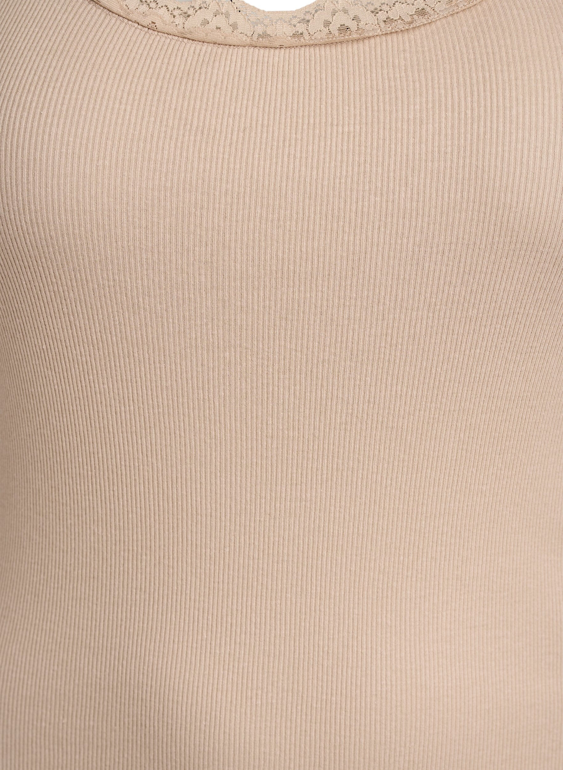 ZizziTop met kanten afwerking, Beige, Packshot image number 2