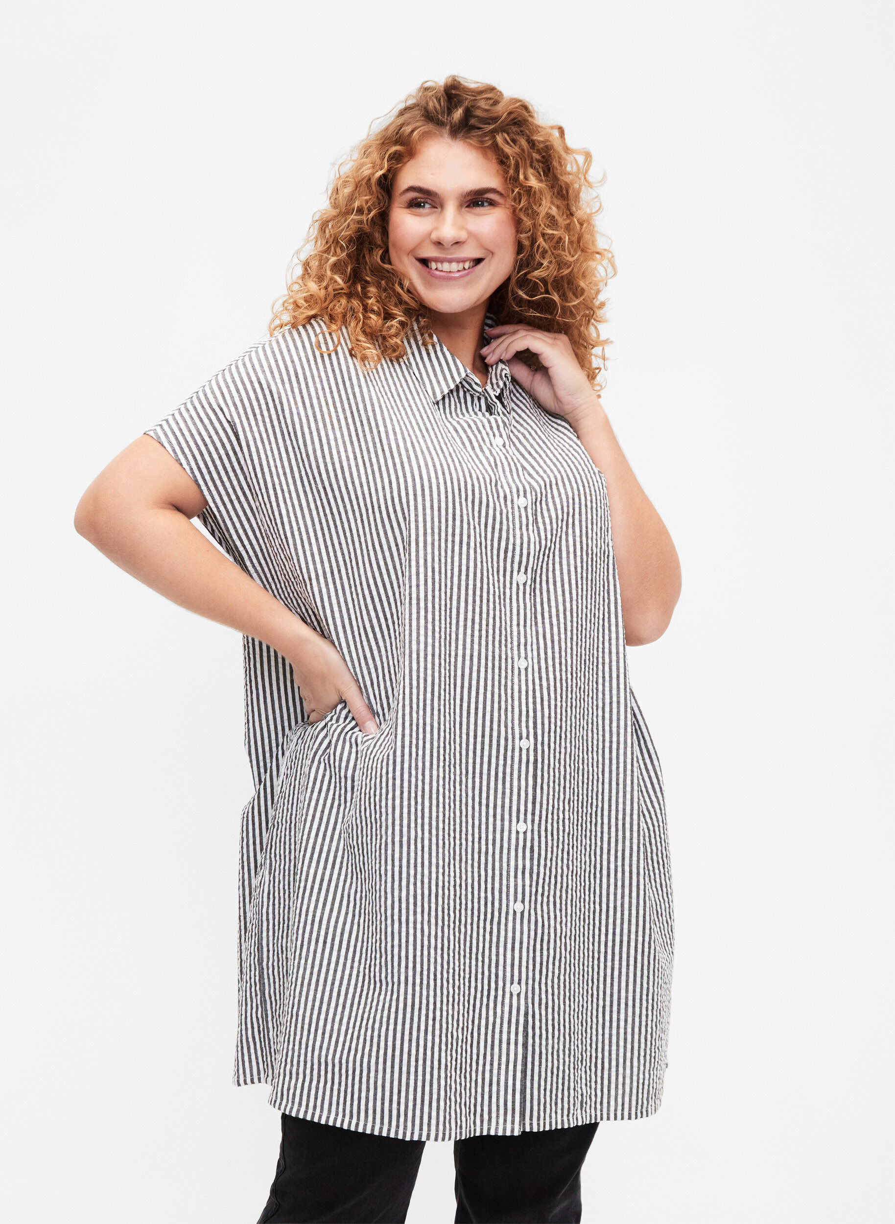 Zizzi Lang gestreept katoenen overhemd, Black, Model image number 0