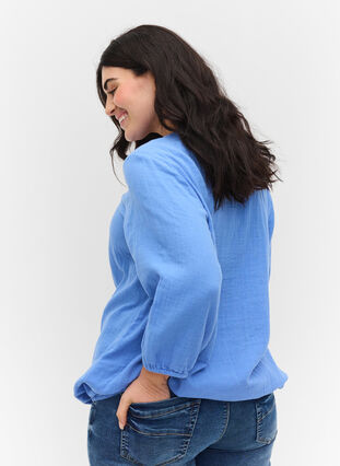 Katoenen blouse met knopen en 3/4-mouwen, Ultramarine, Model image number 1