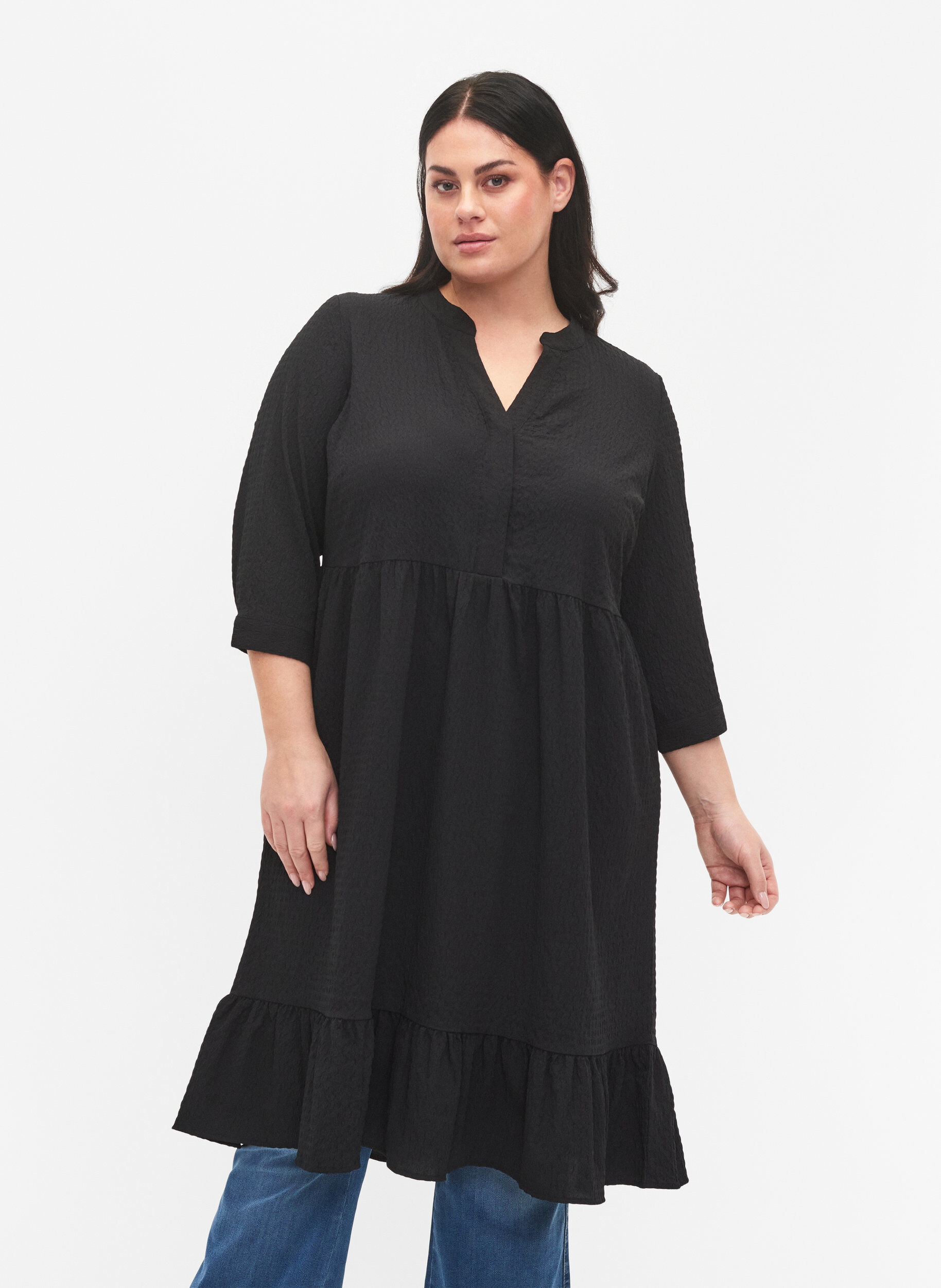 Zizzi Effen midi jurk met 3/4-mouwen, Black, Model image number 0