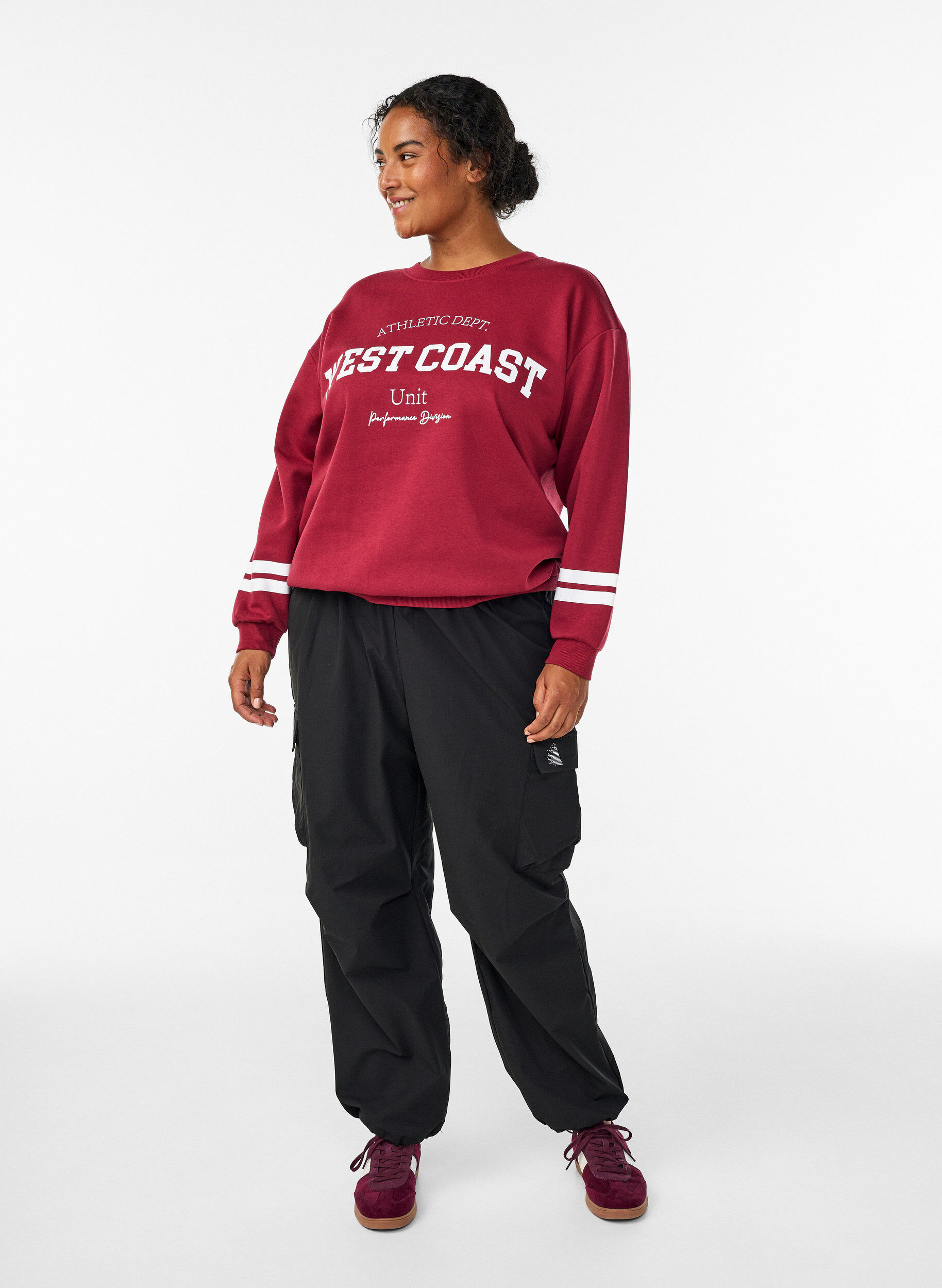 Zizzi Sweatshirt met statementdetail, Rood, Model image number 1