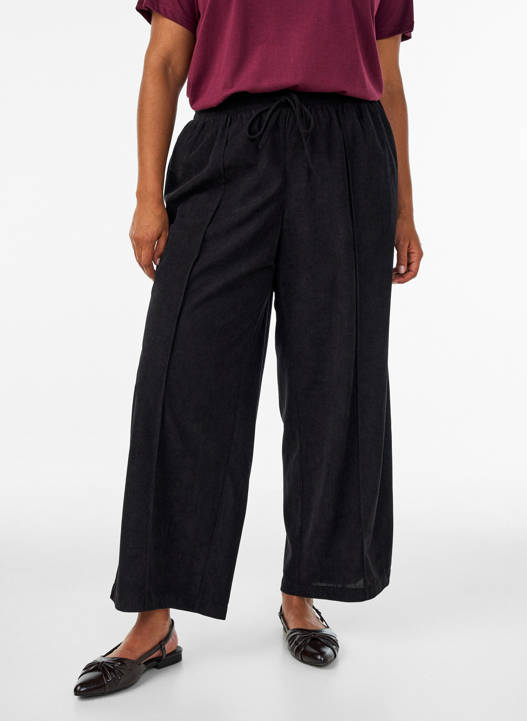 ZizziCorduroy broek met wijde pijpen en een hoge taille, Zwart, Model image number 2
