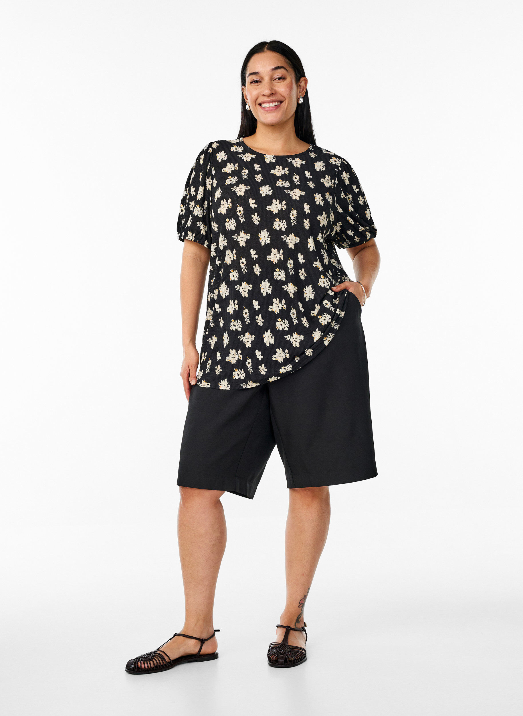 Zizzi Blouse met korte mouwen, Zwart, Model image number 1